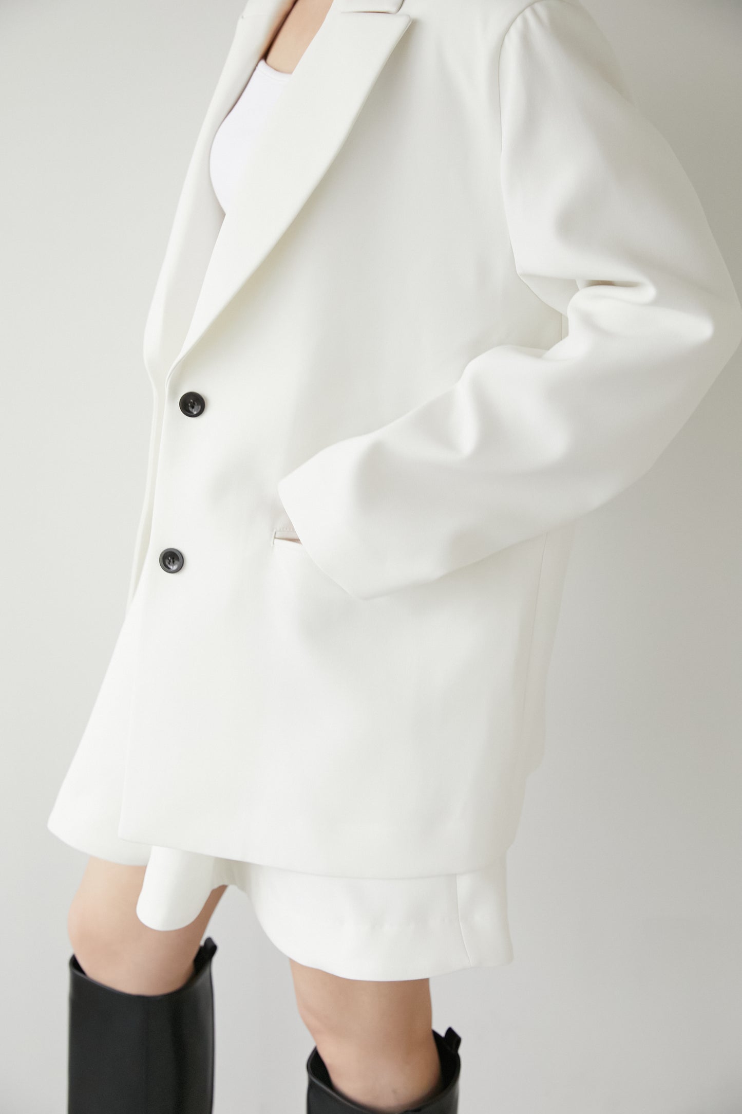 オーバージャケット【WHITE】