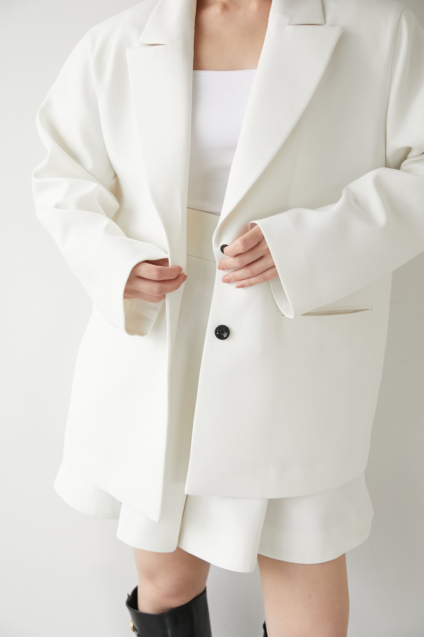 オーバージャケット【WHITE】