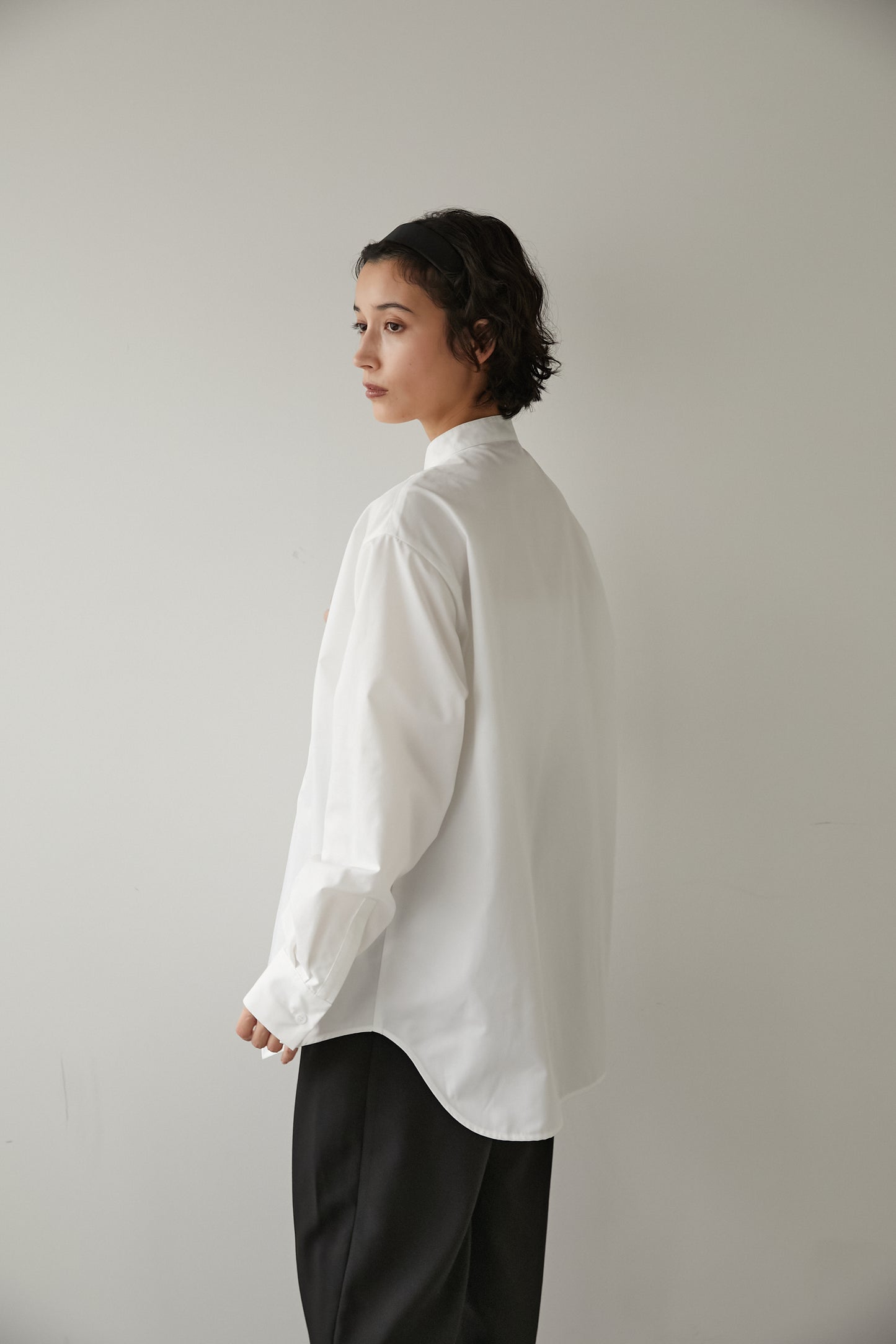 レリーフシャツ【WHITE】
