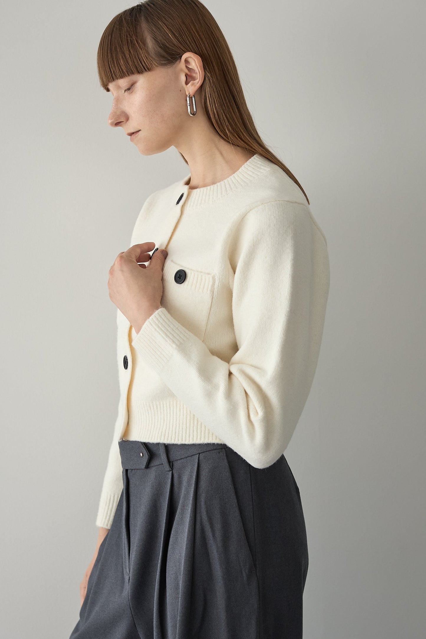 ボタンカーディガン【WHITE】