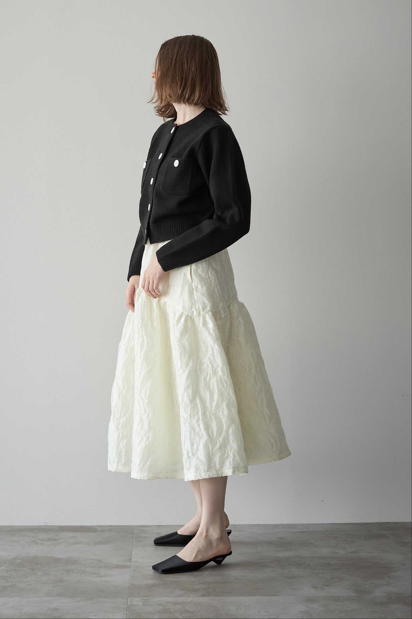 ボタンカーディガン【BLACK】