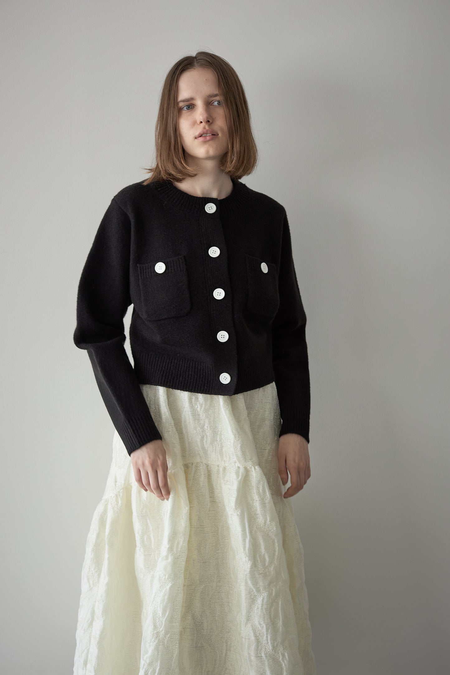 ボタンカーディガン【BLACK】
