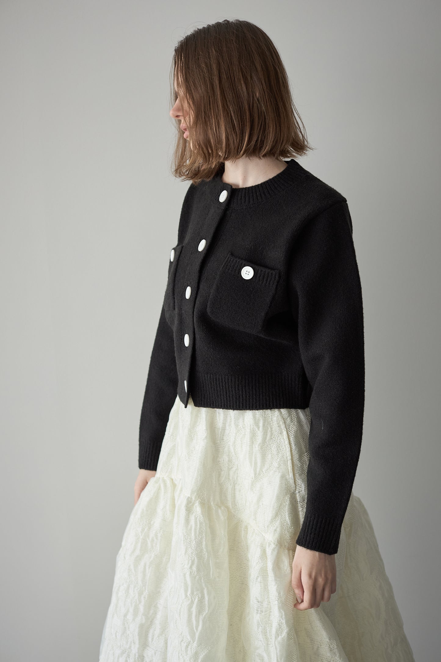 ボタンカーディガン【BLACK】
