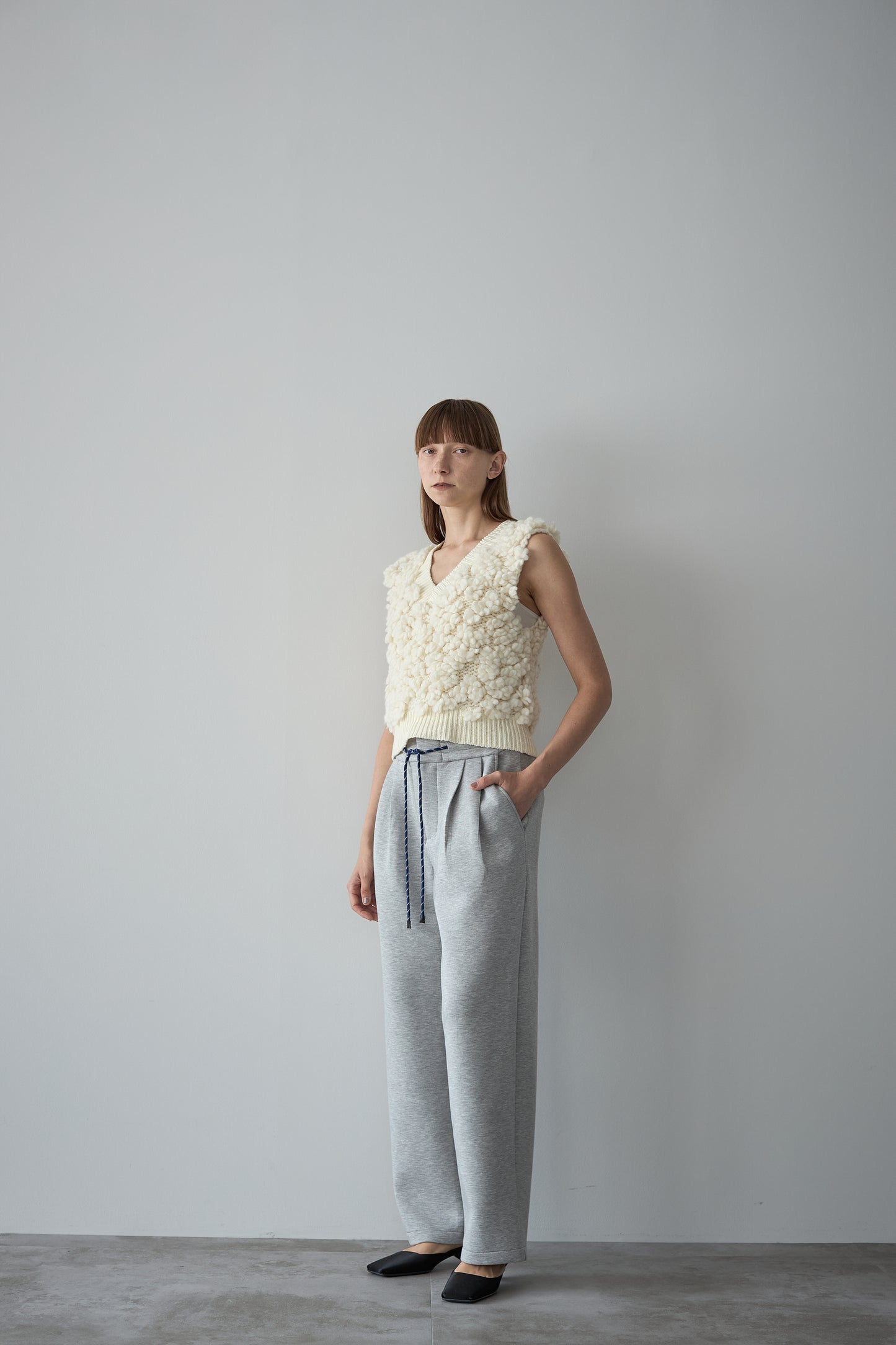 Button knit vest [GRAY]