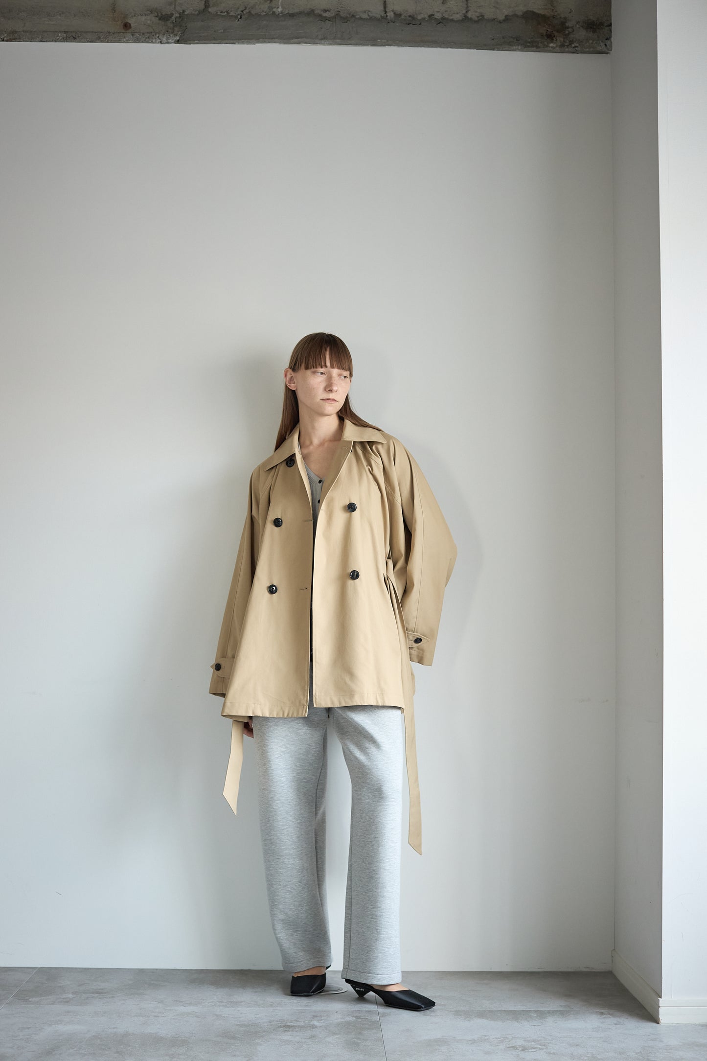 ケープトレンチコート【BEIGE】
