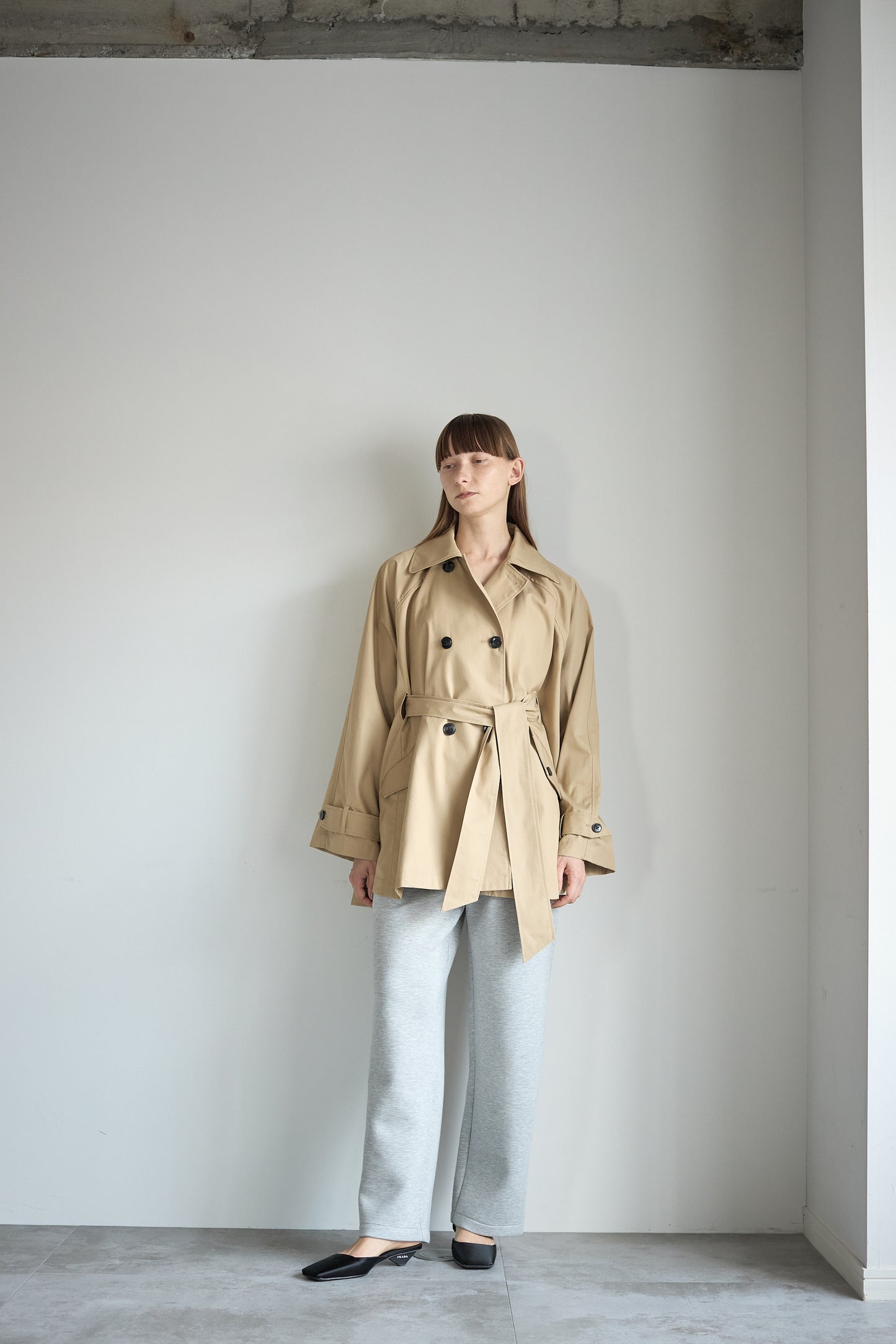 ケープトレンチコート【BEIGE】