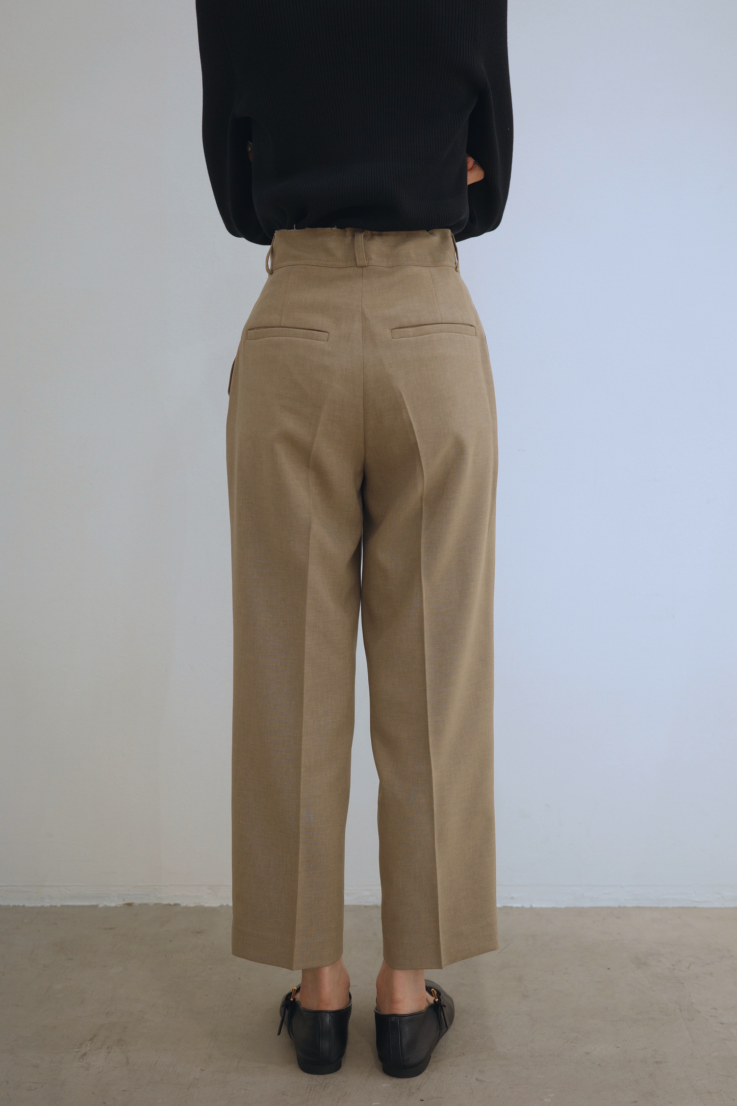 カットオフテーパードPT【BEIGE】