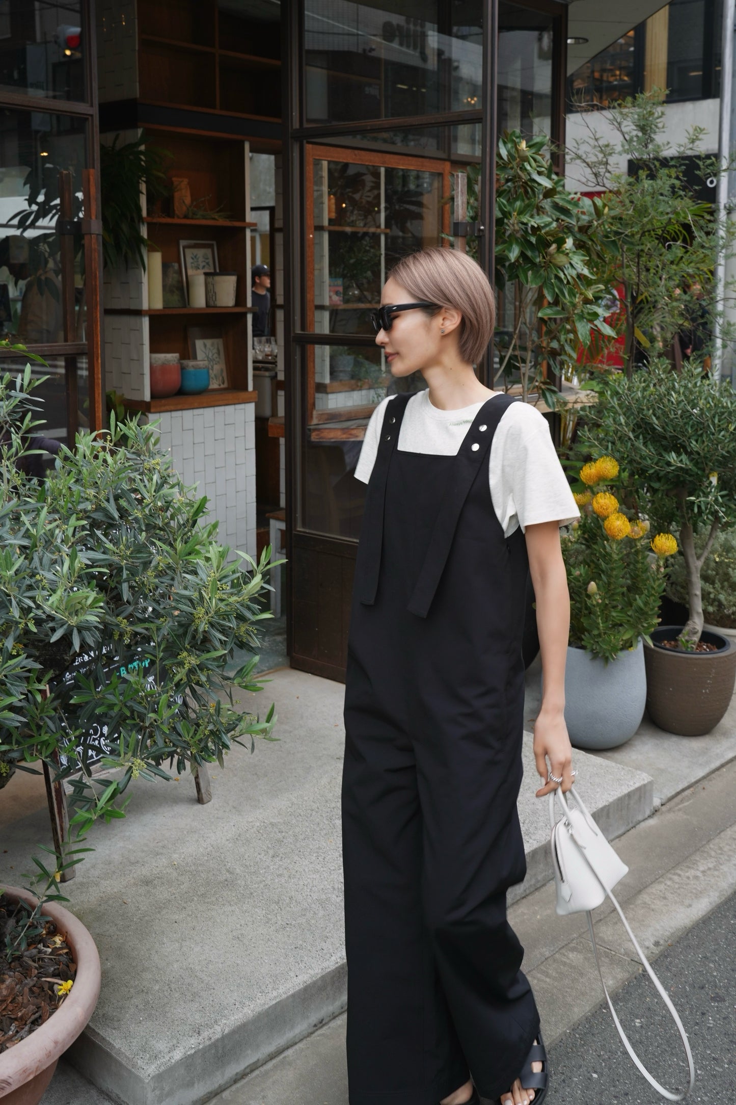 ボタンロンパース【BLACK】