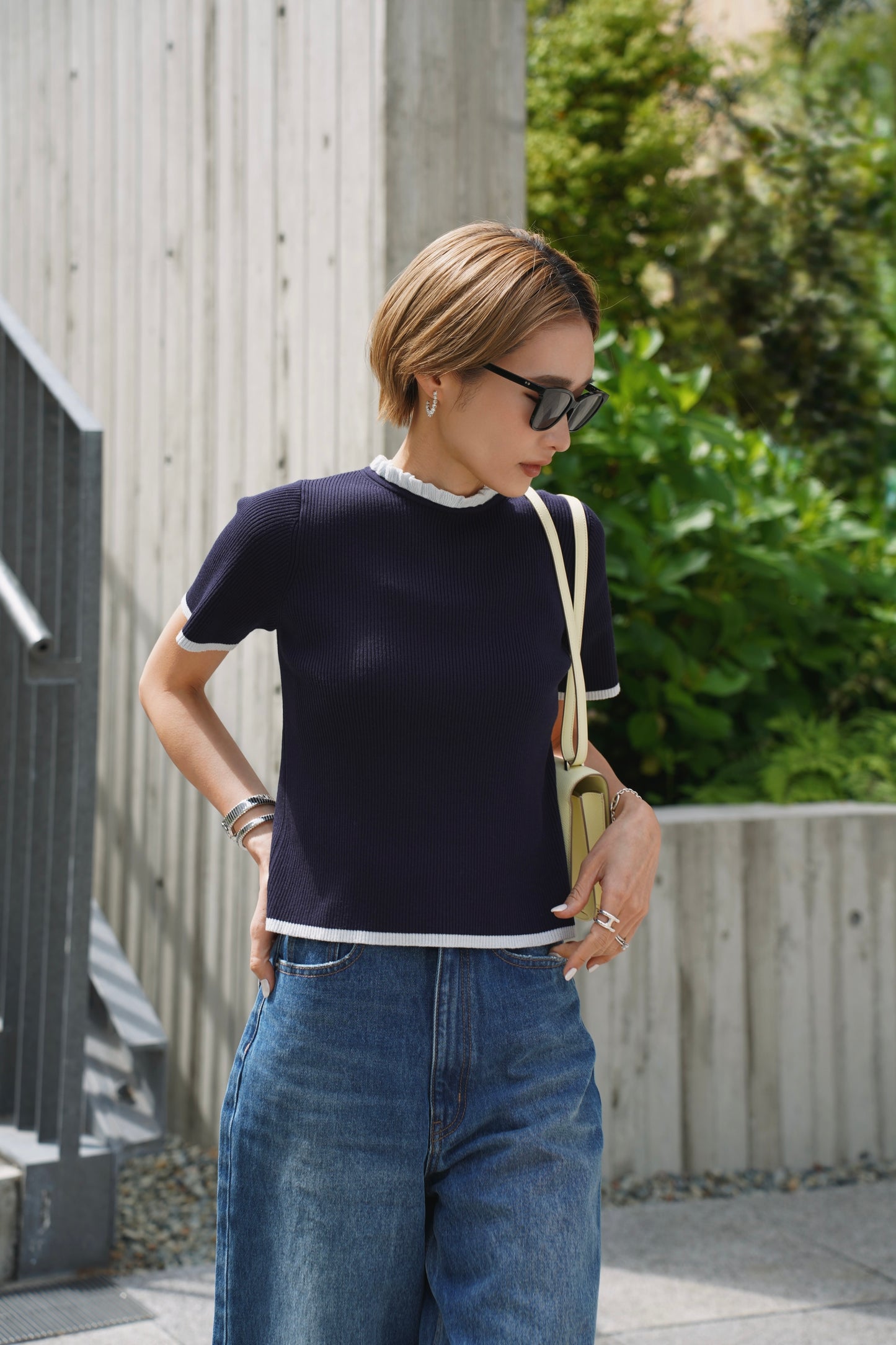 ハーフスリーブフリルニット【NAVY】