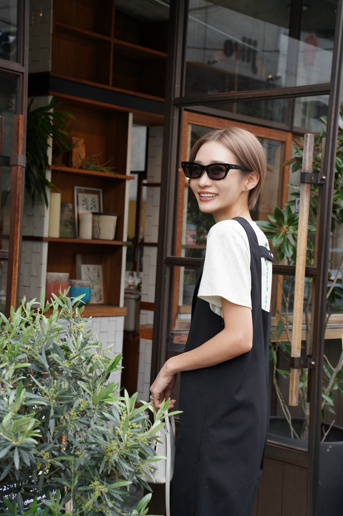 ボタンロンパース【BLACK】