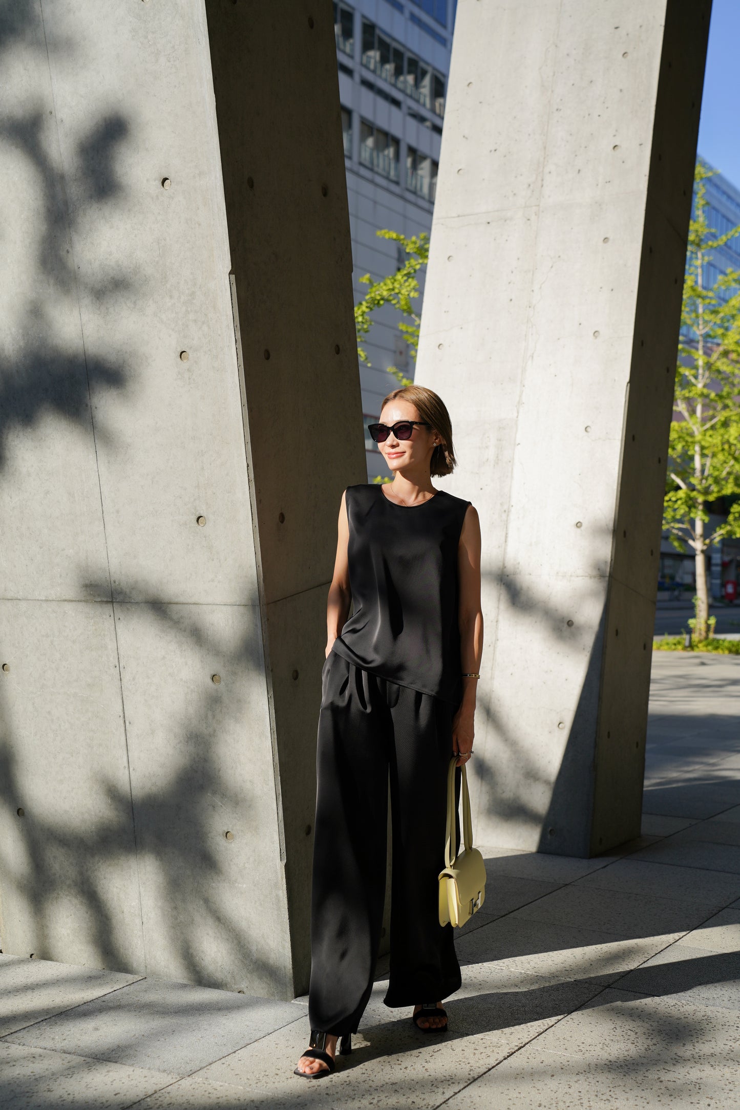 Bicolor sleeveless knit [WHITE]