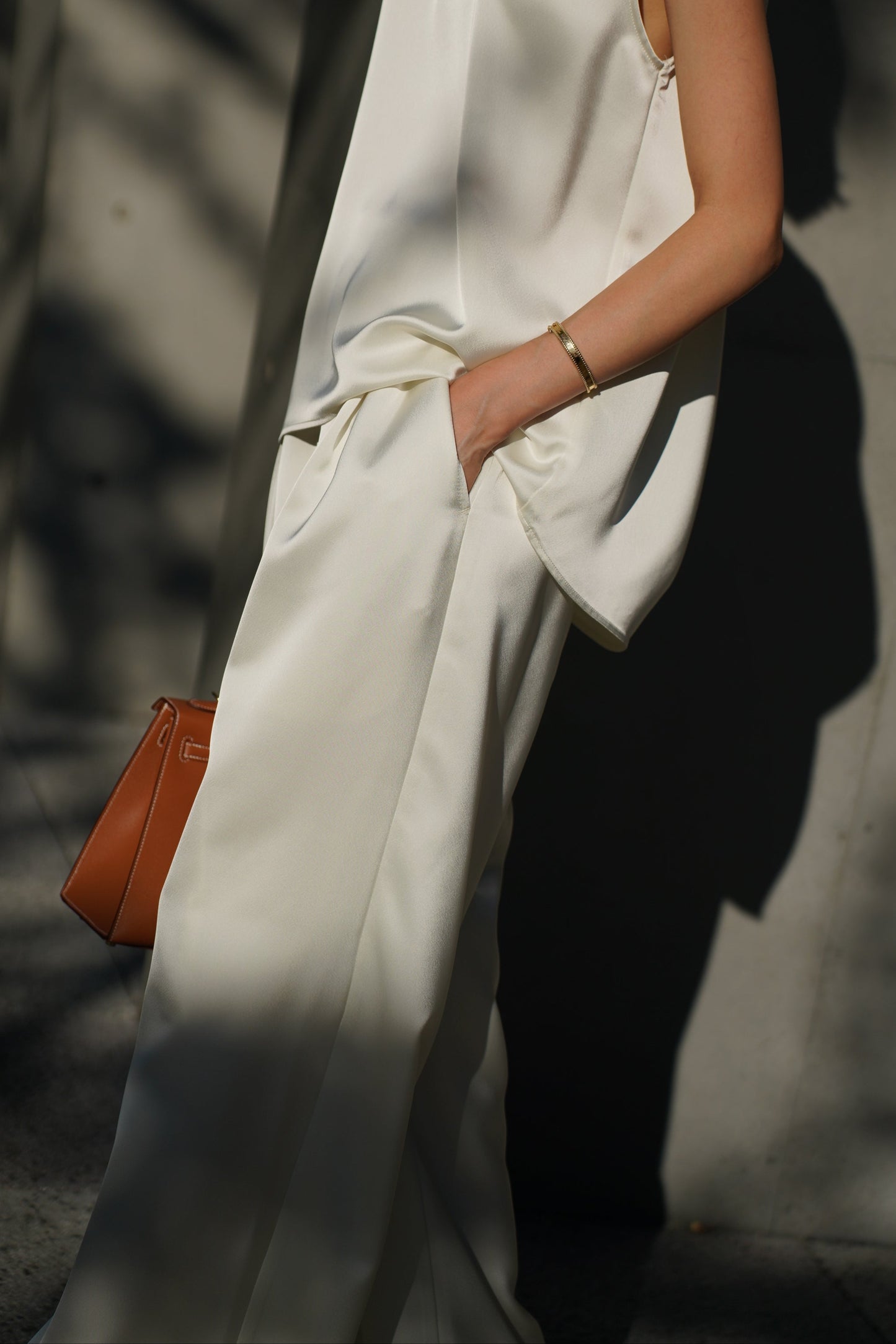 Satin wide pants [WHITE] 