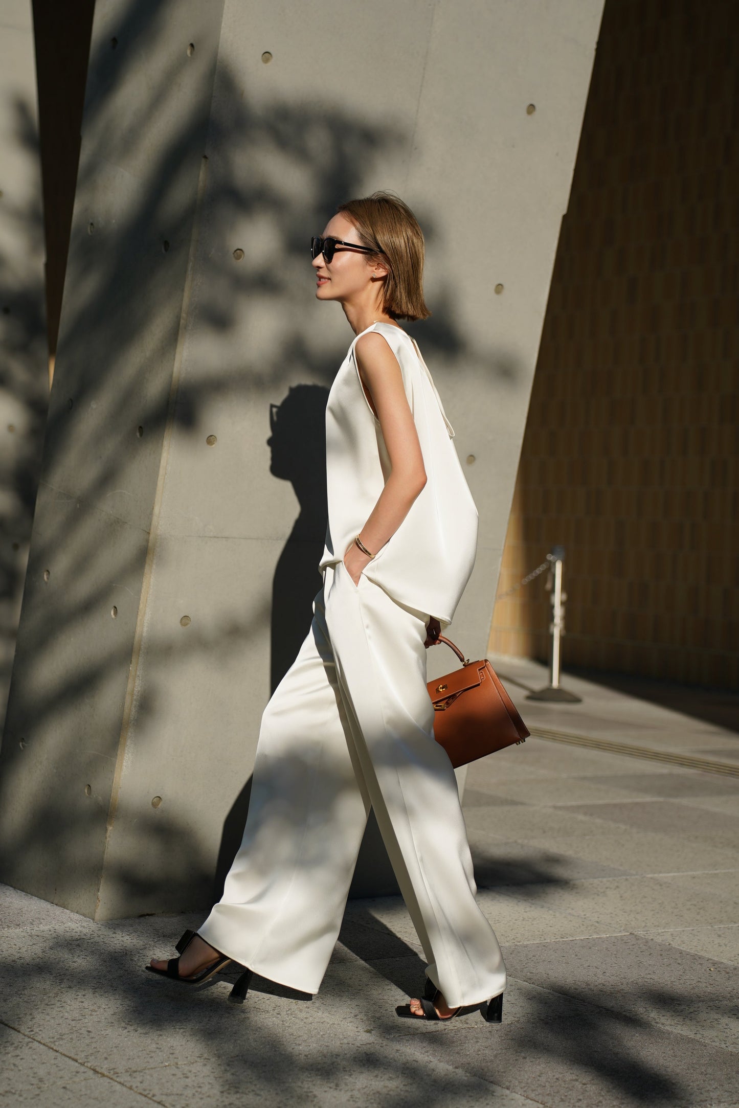 Satin wide pants [WHITE] 