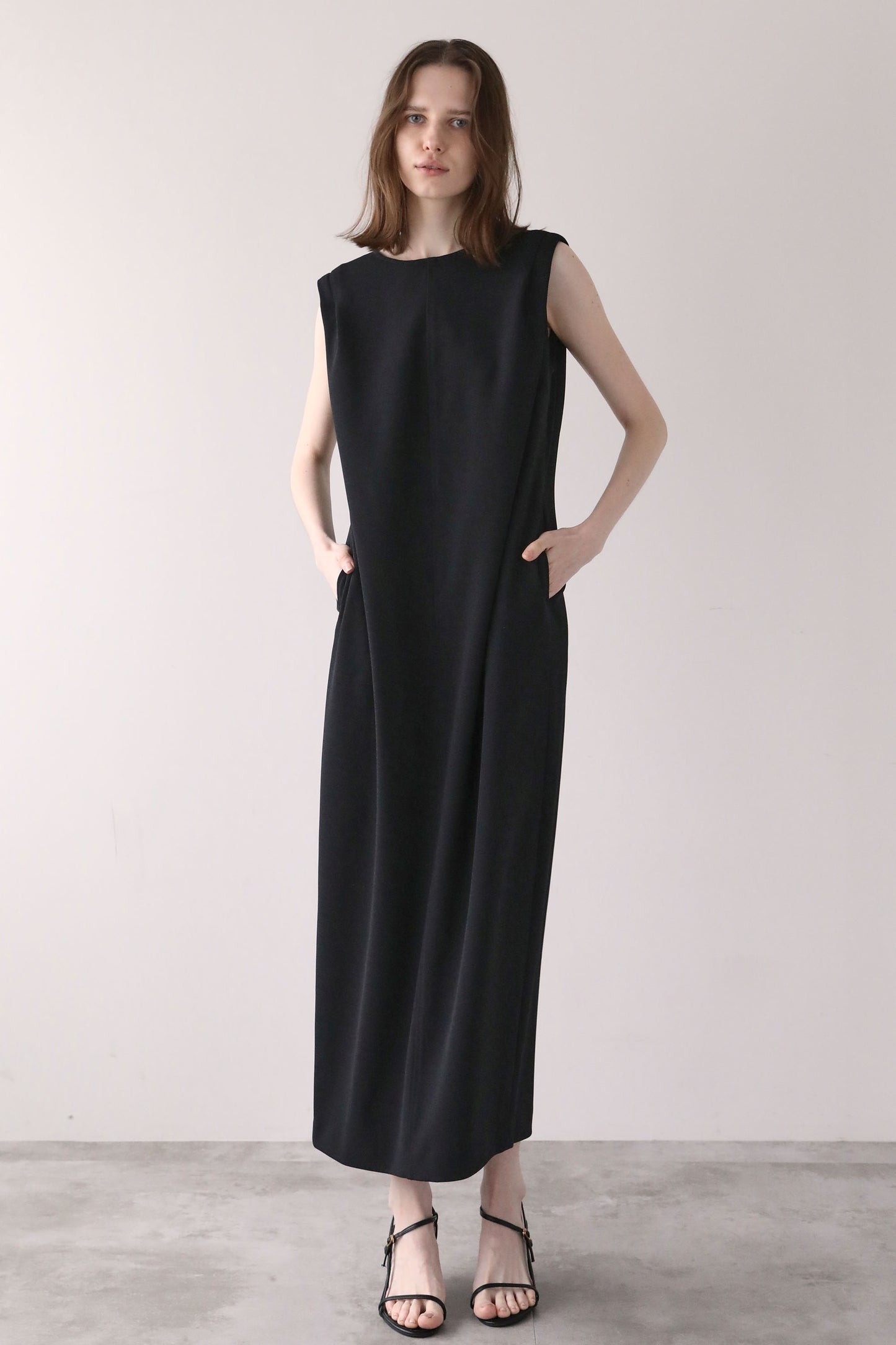 ジョーゼットノースリーブワンピース【BLACK】