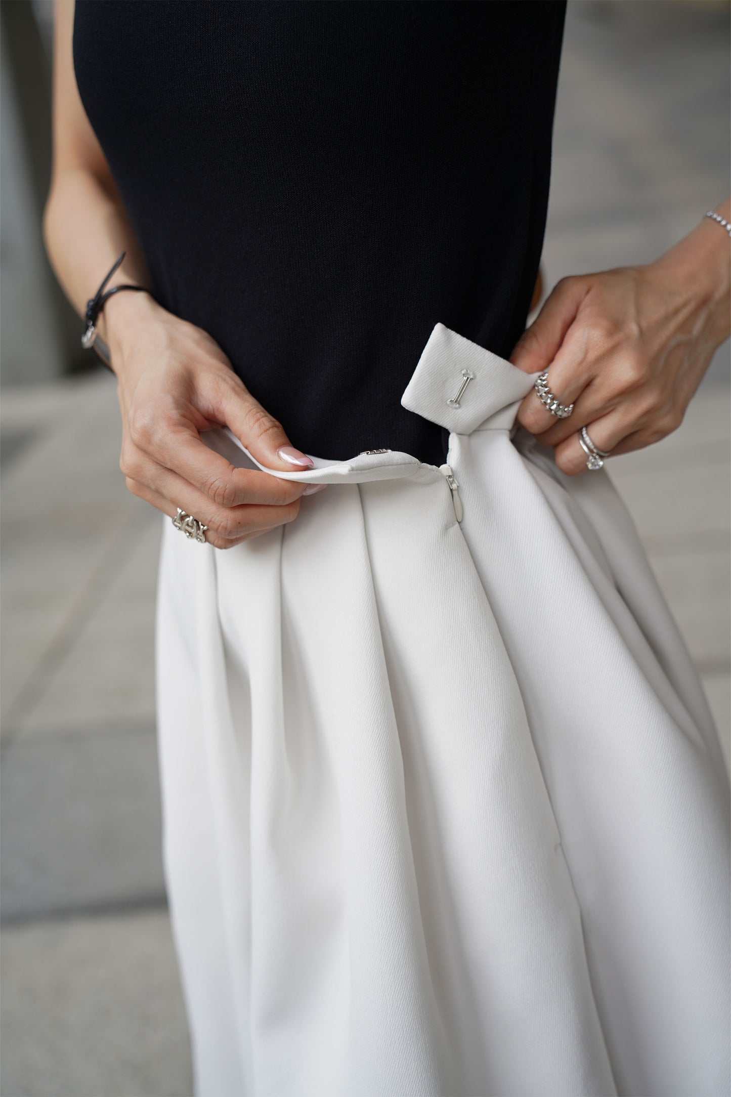 ワイドクロップドパンツ【WHITE】