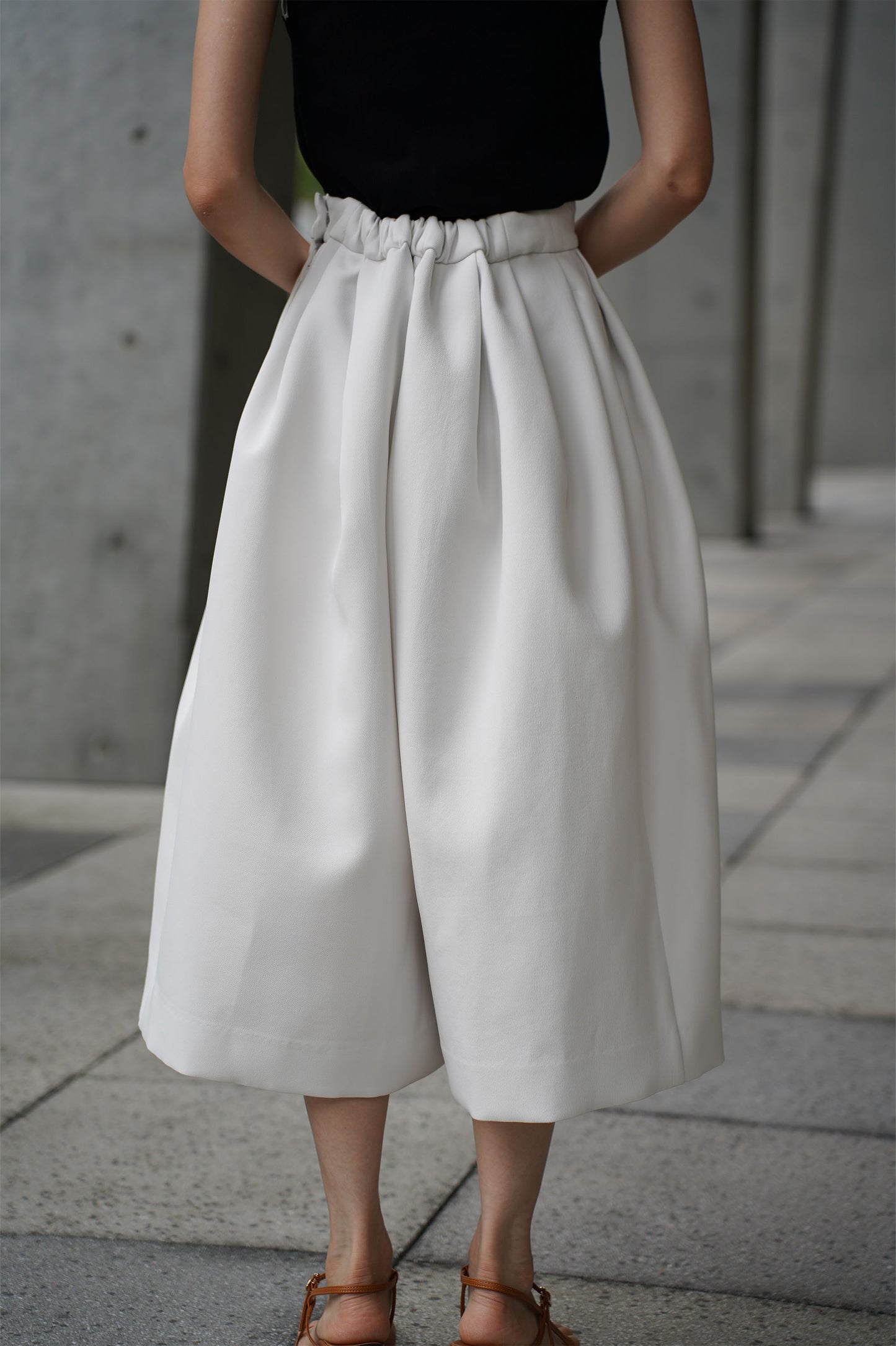 ワイドクロップドパンツ【WHITE】