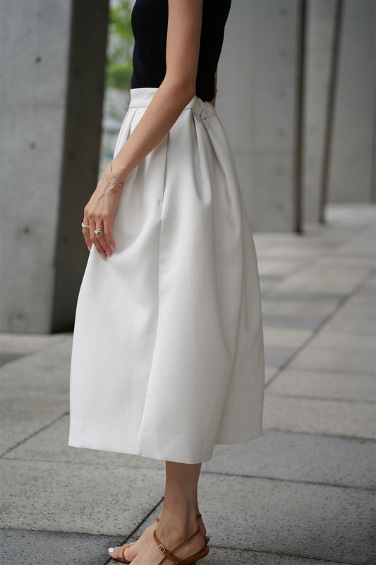ワイドクロップドパンツ【WHITE】
