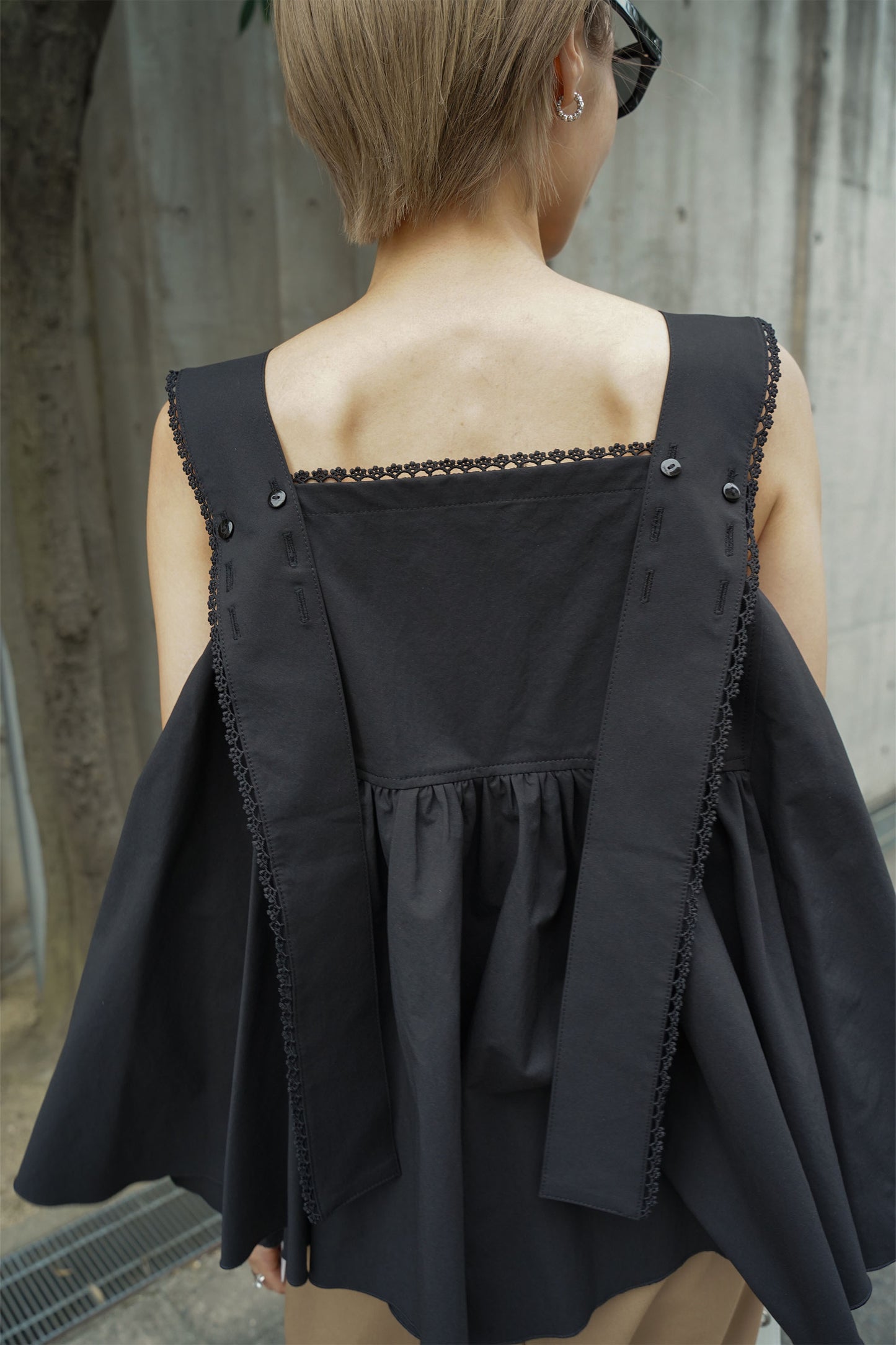 レースタックブラウス【BLACK】
