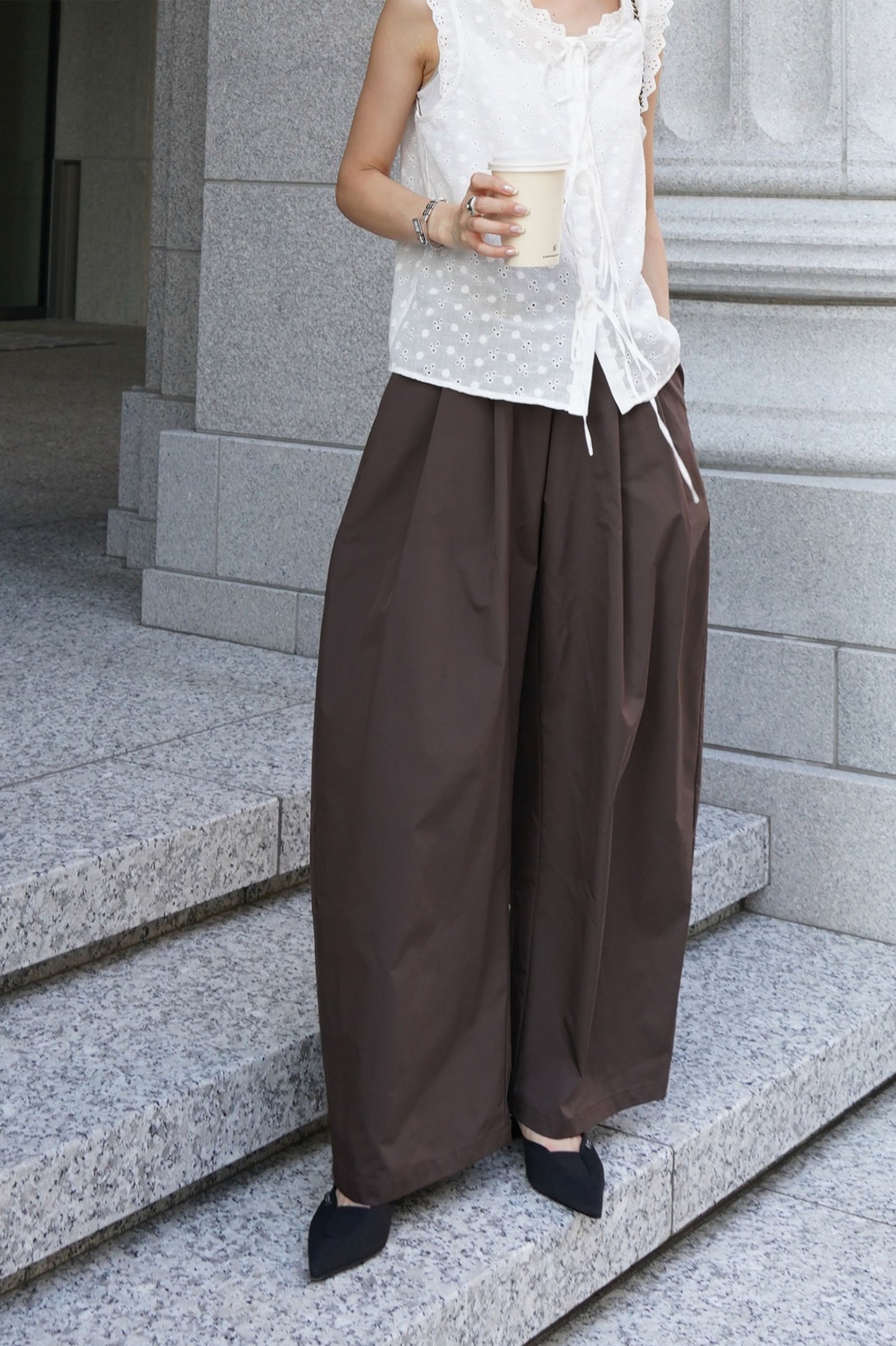 ボリュームライトパンツ【BROWN】
