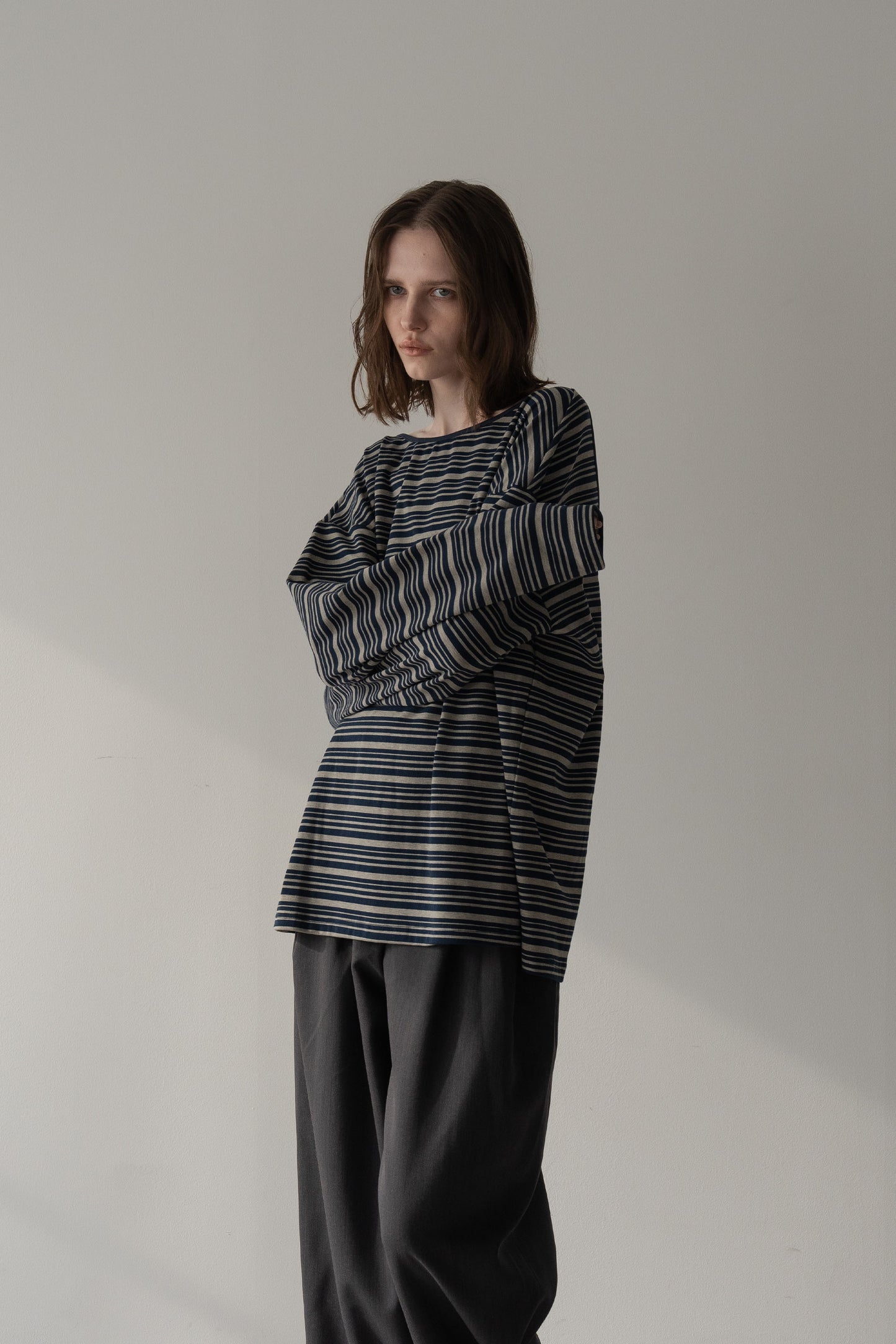 バックオープンボーダーカット【NAVY】