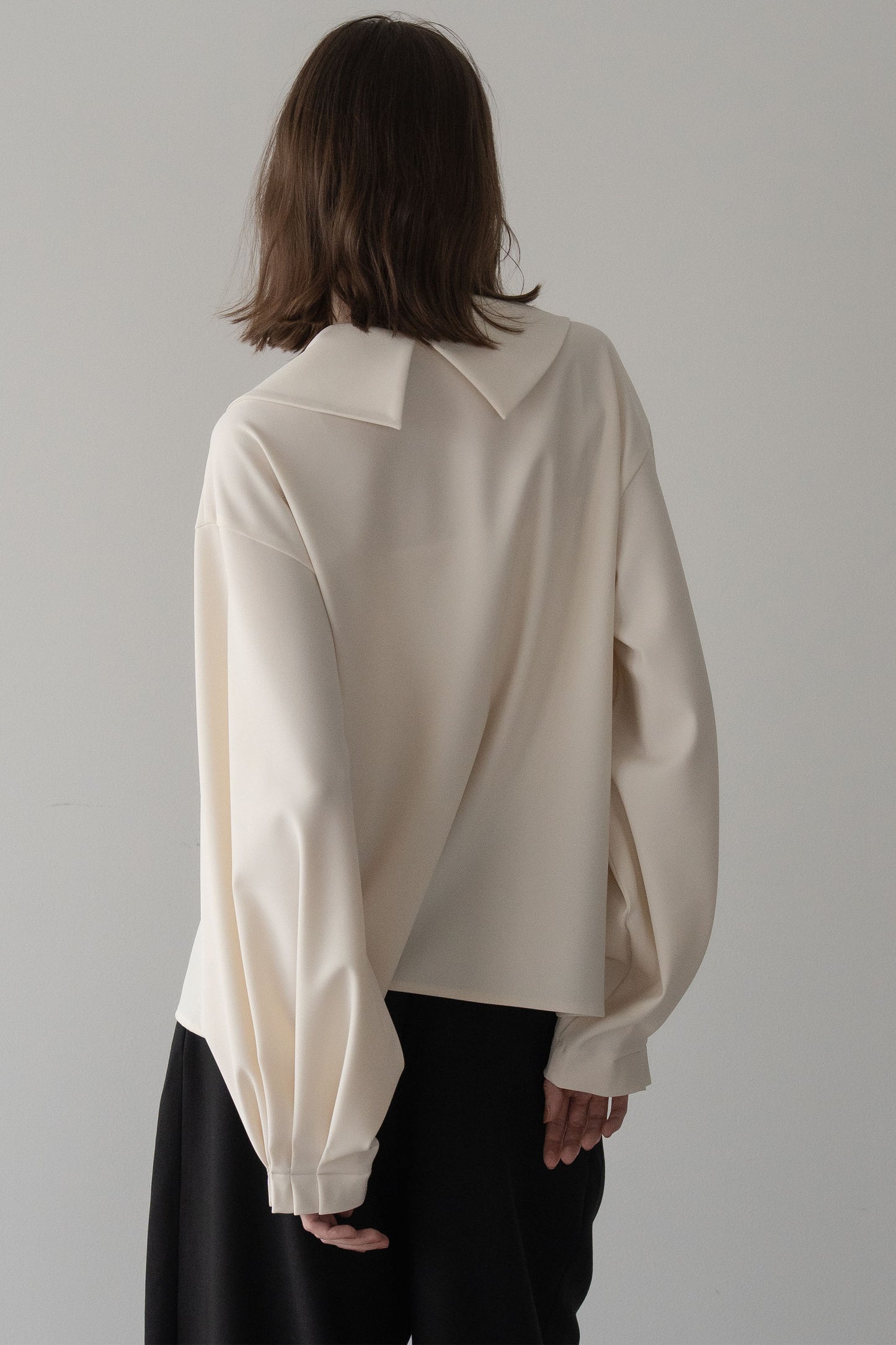 アシメントリーカラーブラウス【WHITE】