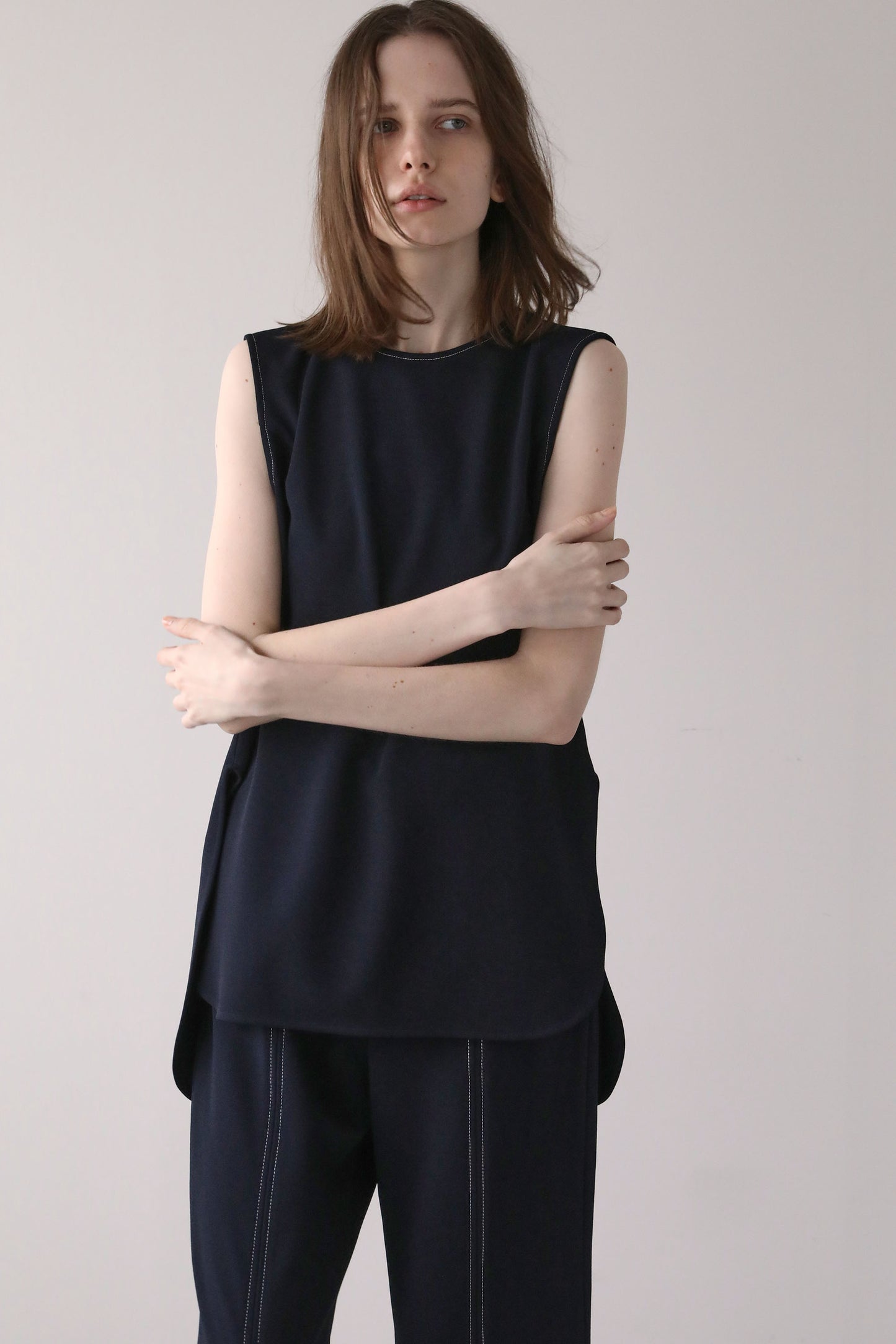 Georgette Sleeveless Top [NAVY]