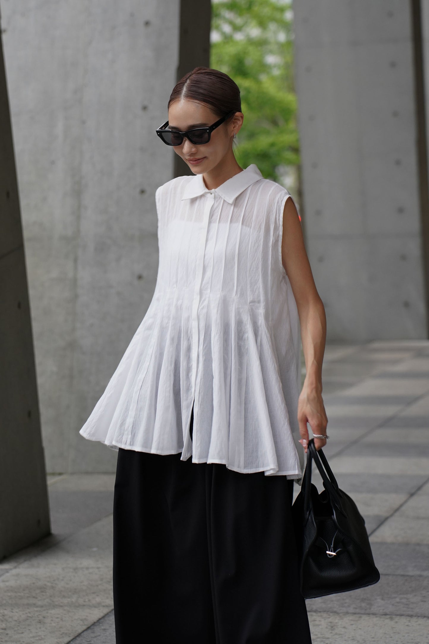 シアープリーツタックブラウス【WHITE】