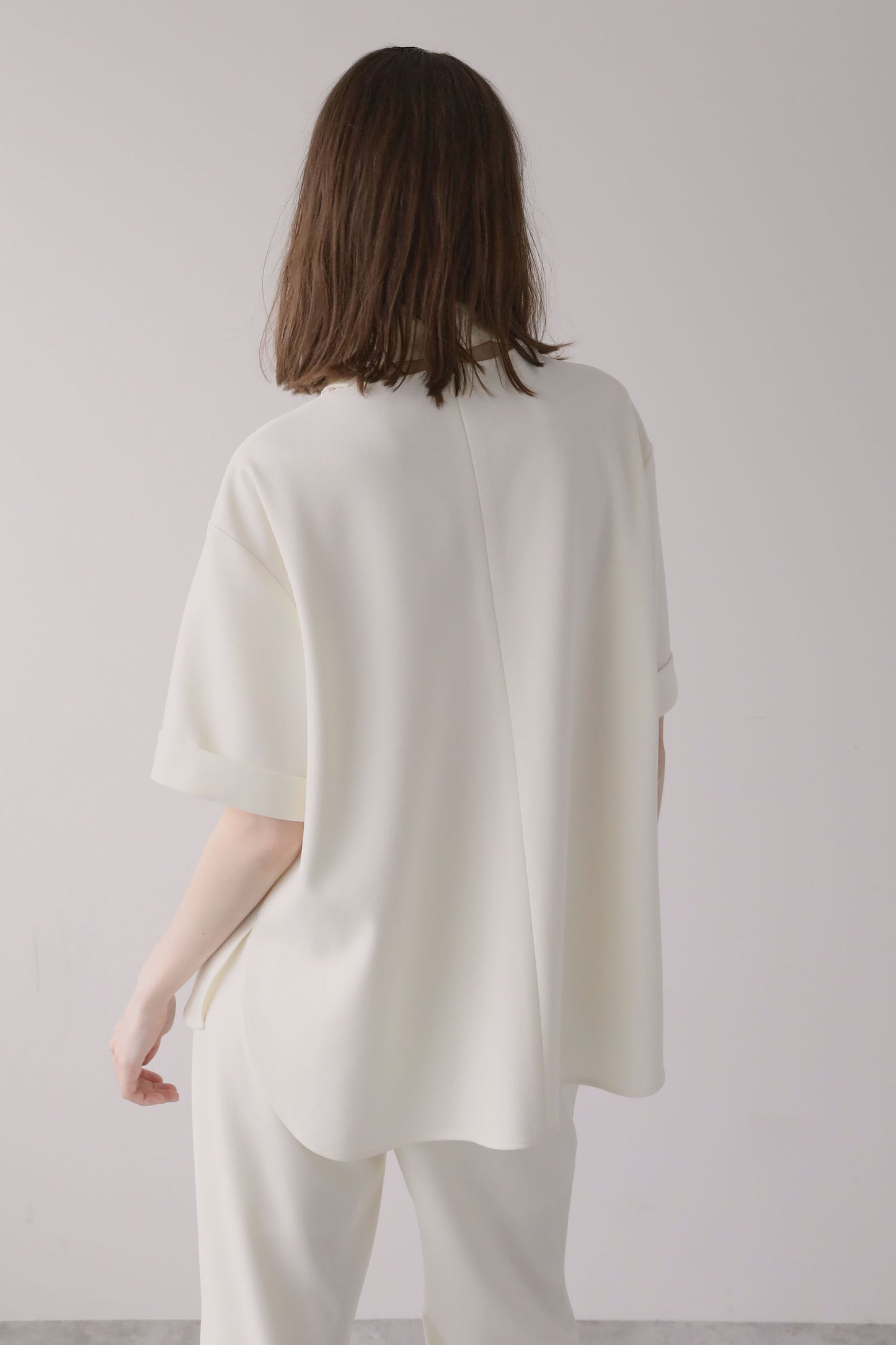 【予約販売5月末配送】ジョーゼットサテンカラートップス【WHITE】