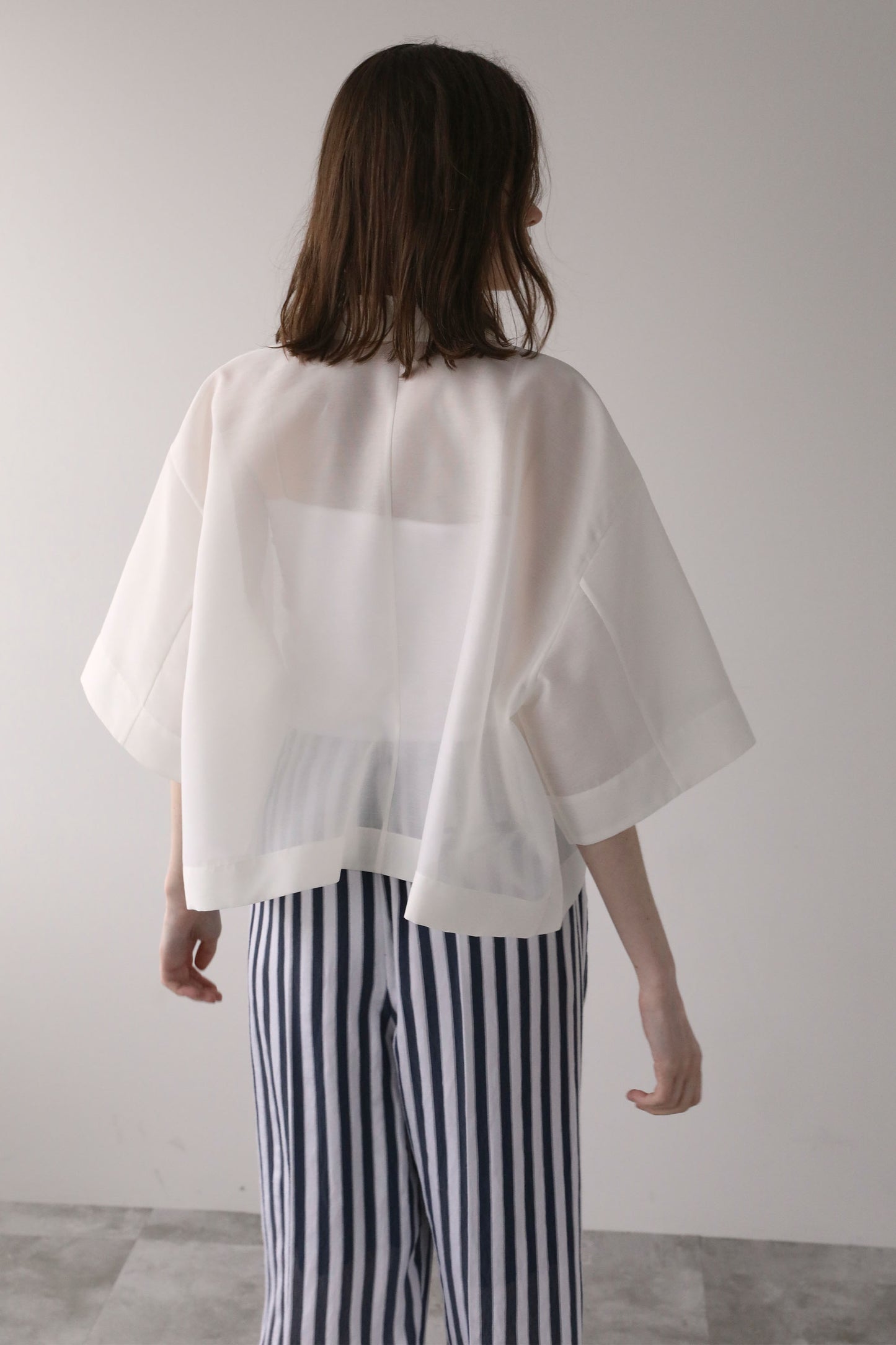 クロップドシャツ【WHITE】