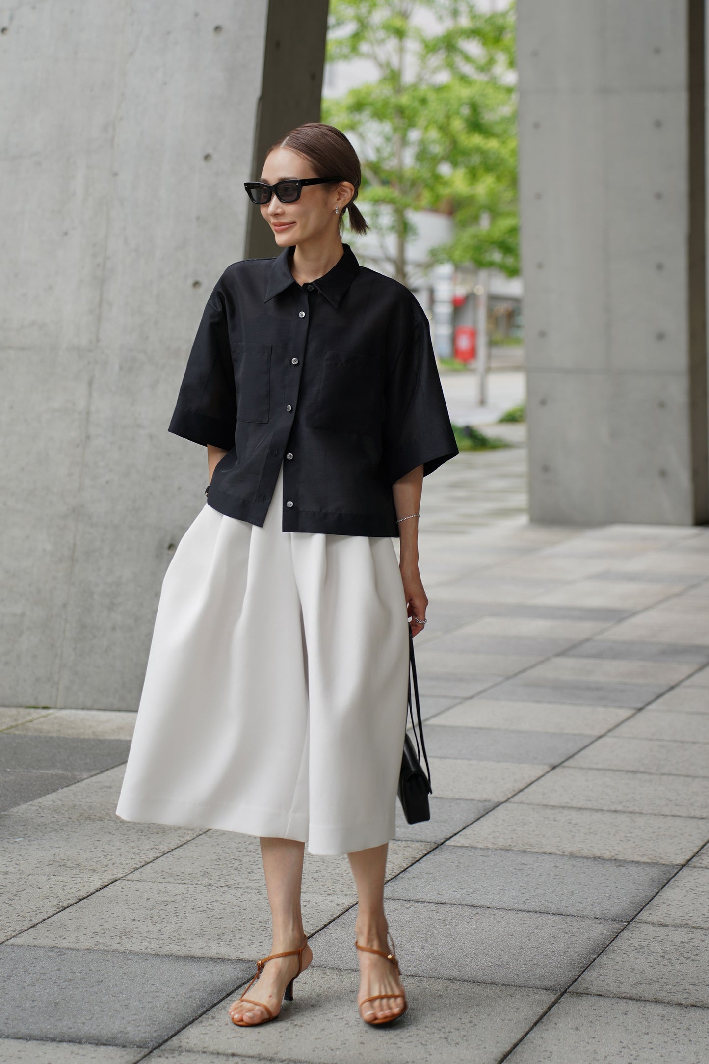 ワイドクロップドパンツ【WHITE】