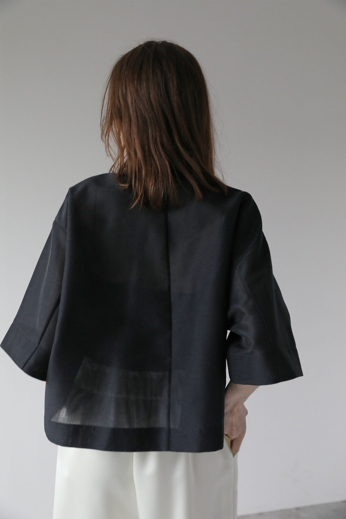 クロップドシャツ【BLACK】