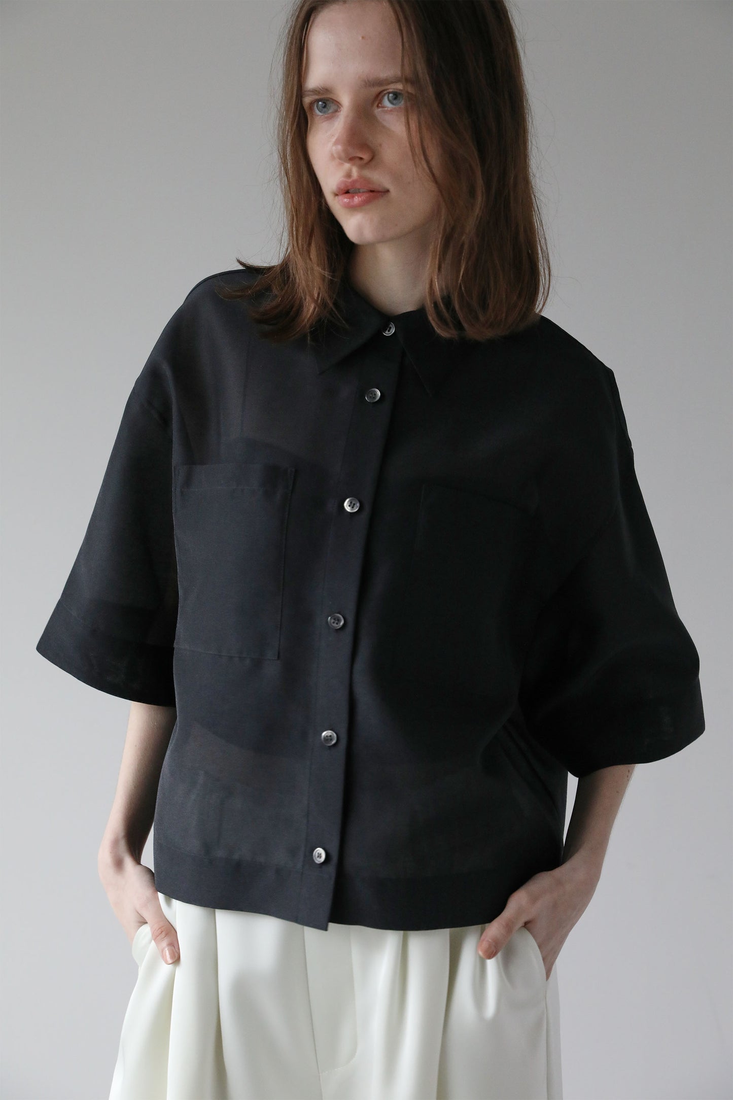 クロップドシャツ【BLACK】