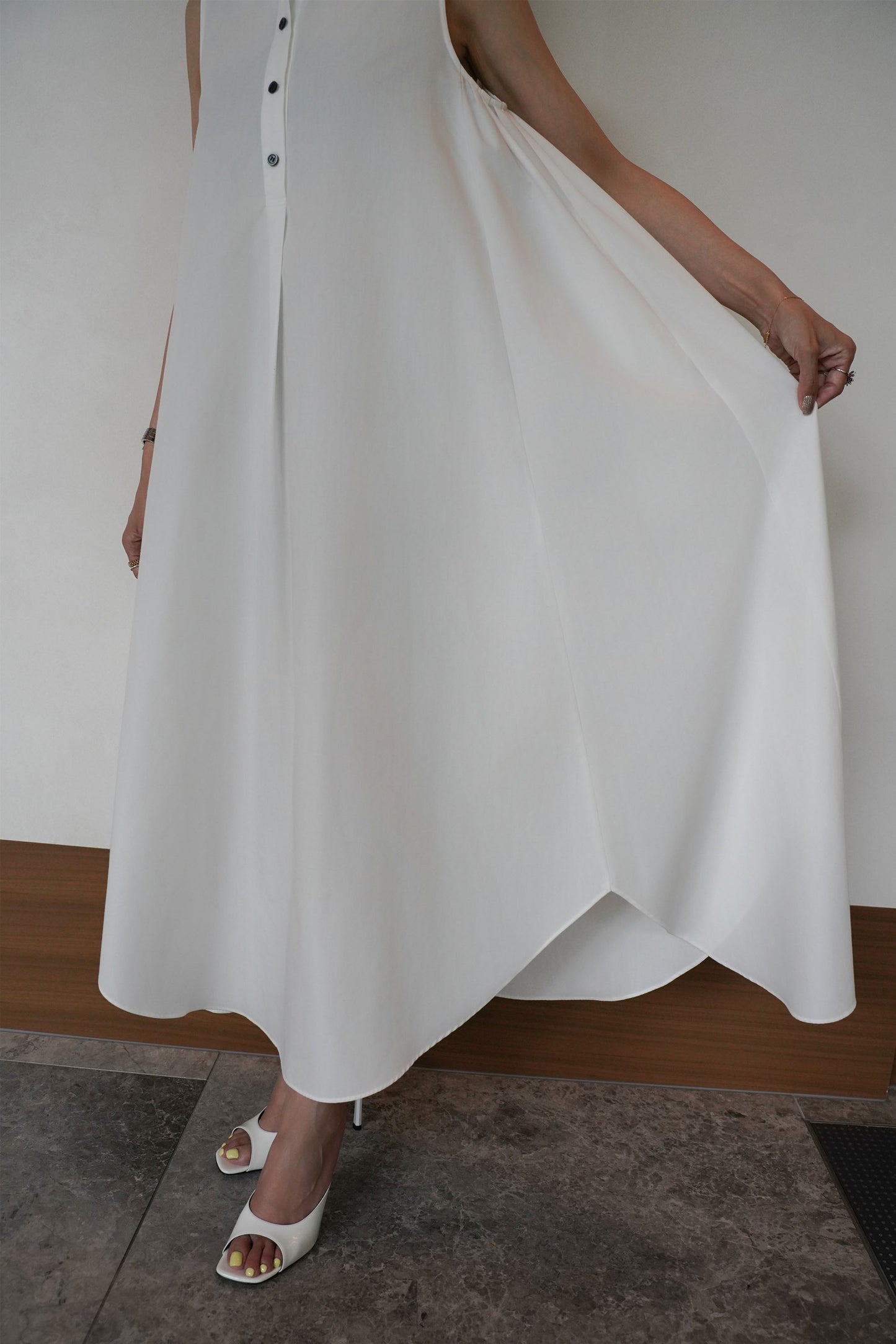 ヘムラインワンピース【WHITE】