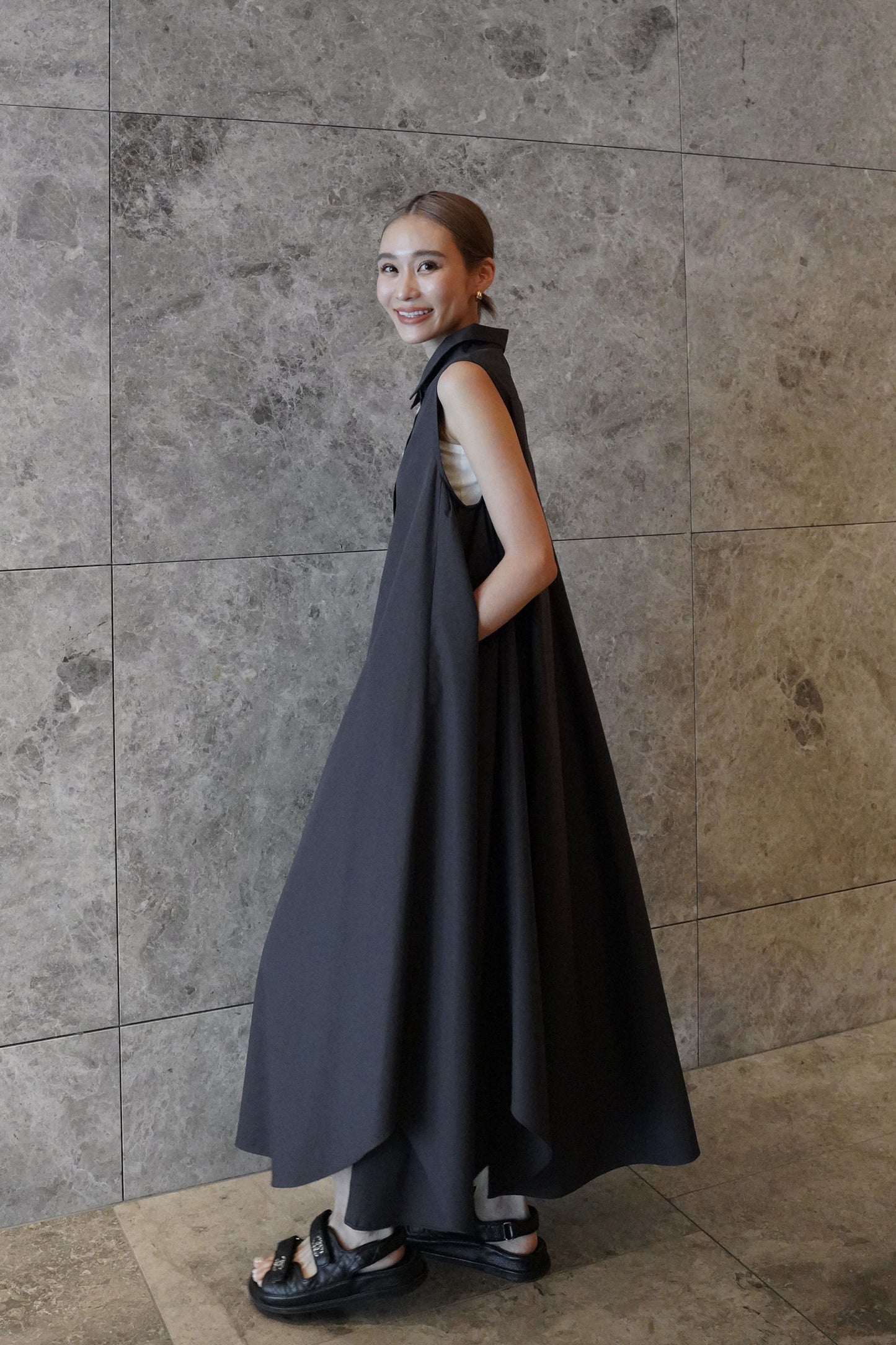 ヘムラインワンピース【BLACK】