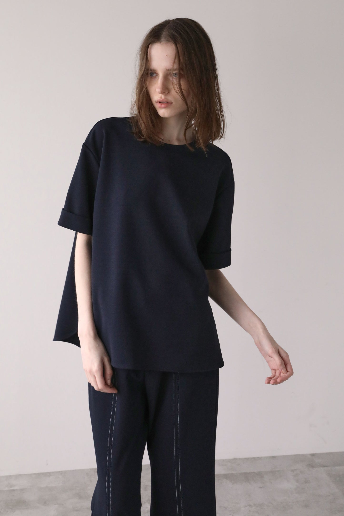 【予約販売5月末配送】ジョーゼットサテンカラートップス【NAVY】