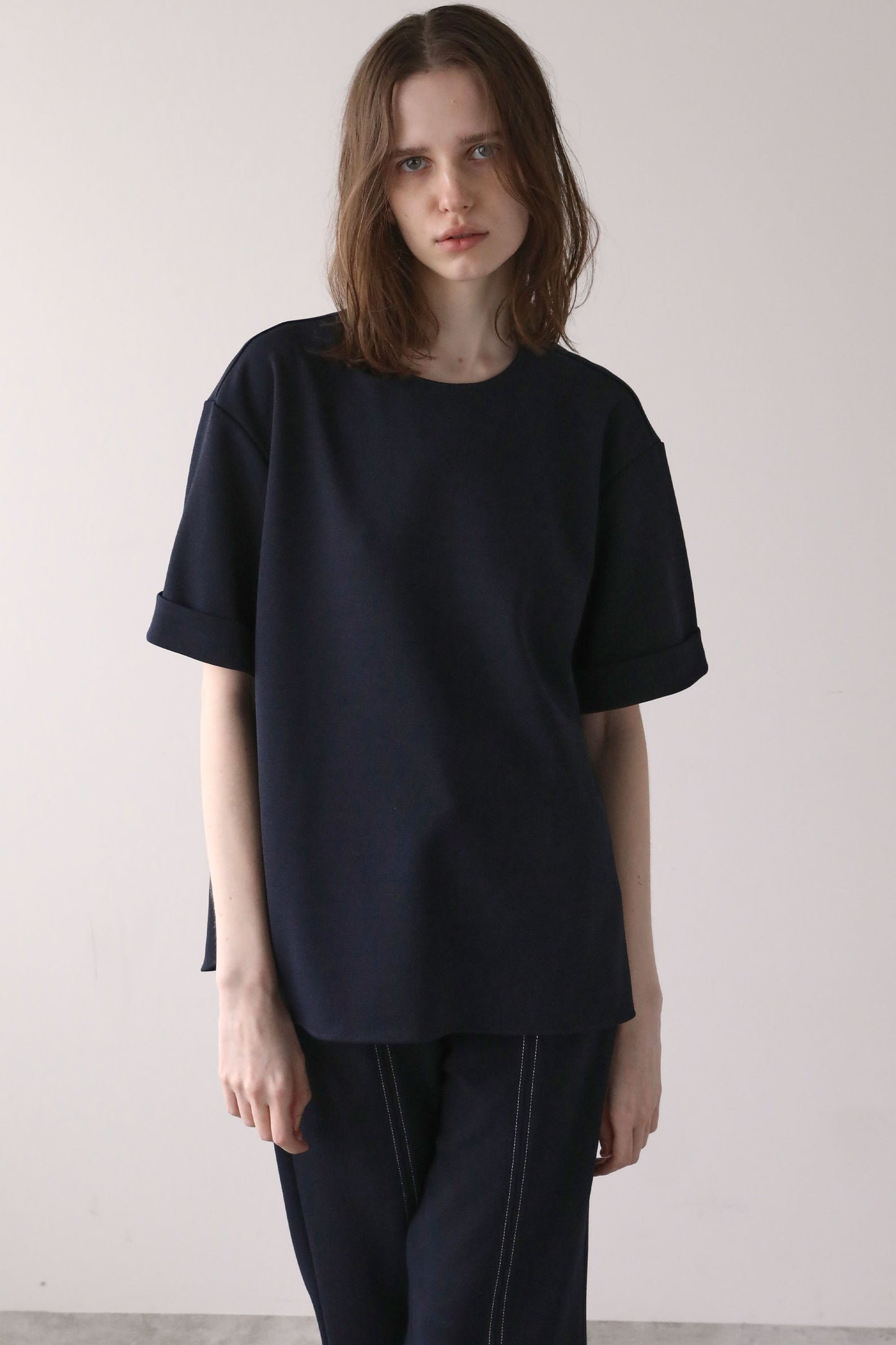 【予約販売5月末配送】ジョーゼットサテンカラートップス【NAVY】