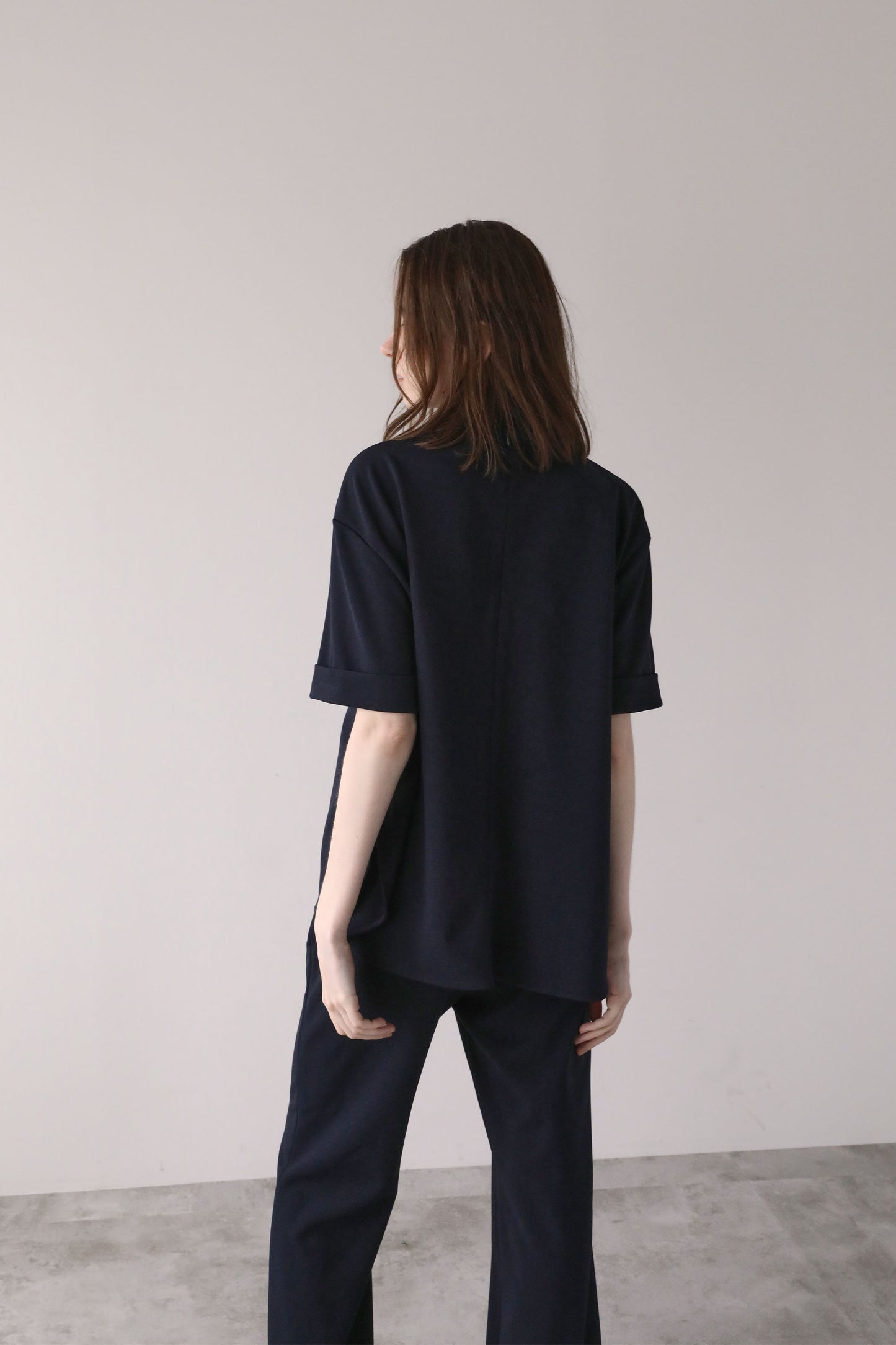 【予約販売5月末配送】ジョーゼットサテンカラートップス【NAVY】