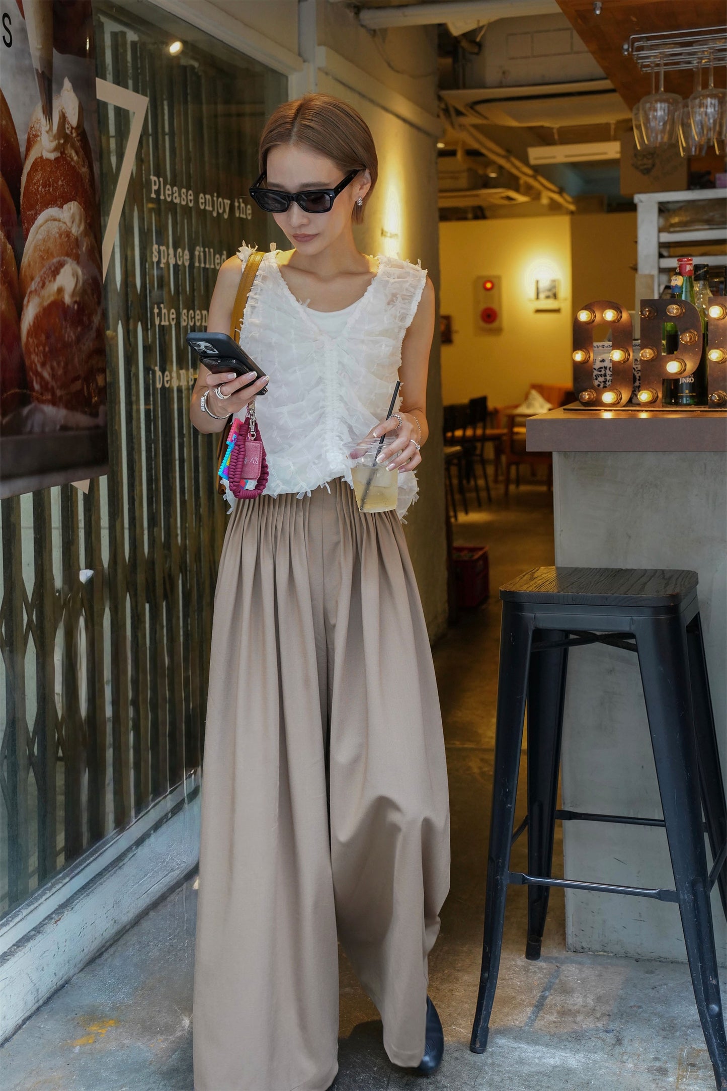 【予約販売8月末配送】プリーツワイドパンツ【BEIGE】