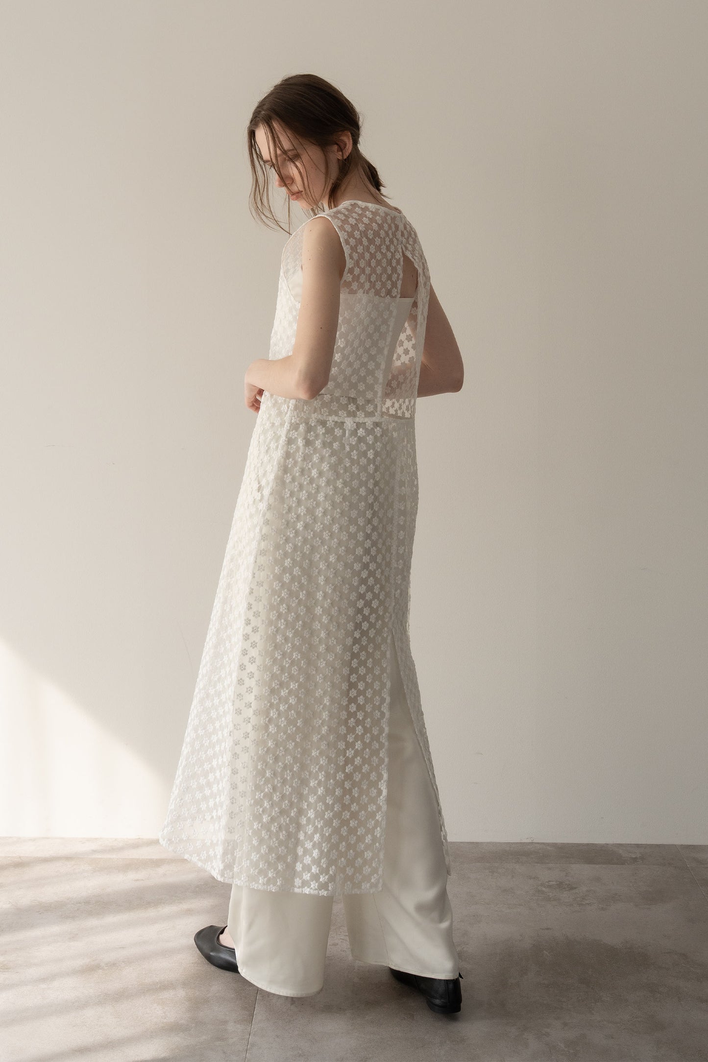 フラワーレイヤードワンピース【WHITE】
