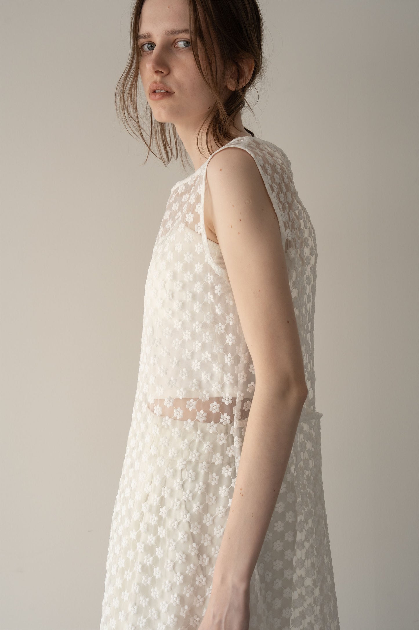 フラワーレイヤードワンピース【WHITE】