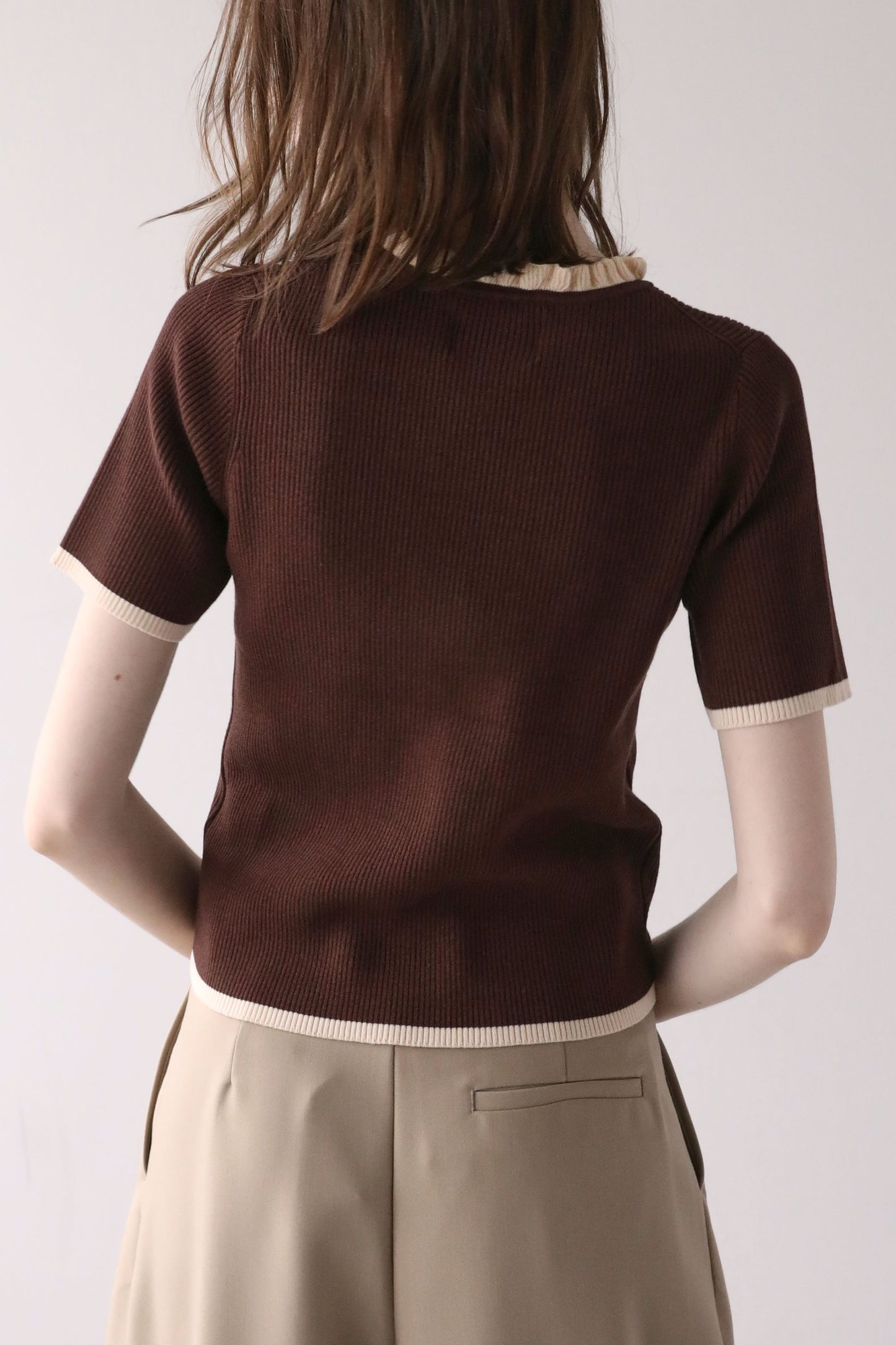 ハーフスリーブフリルニット【BROWN】