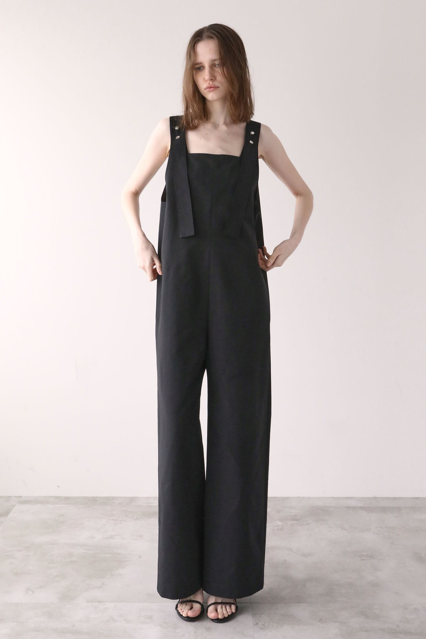 ボタンロンパース【BLACK】