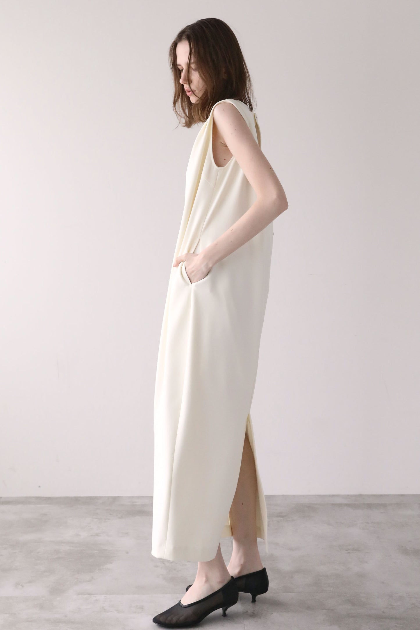 ジョーゼットノースリーブワンピース【WHITE】