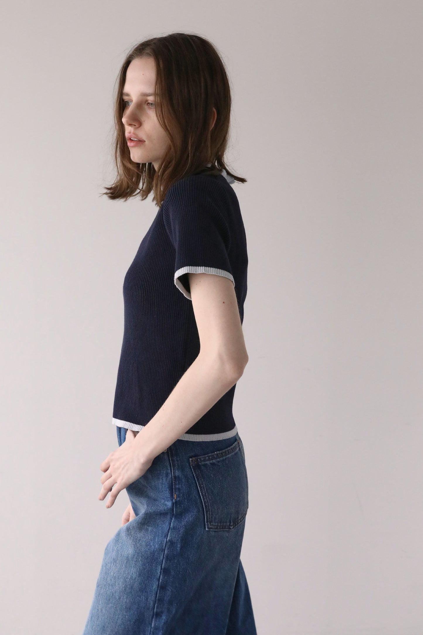 ハーフスリーブフリルニット【NAVY】
