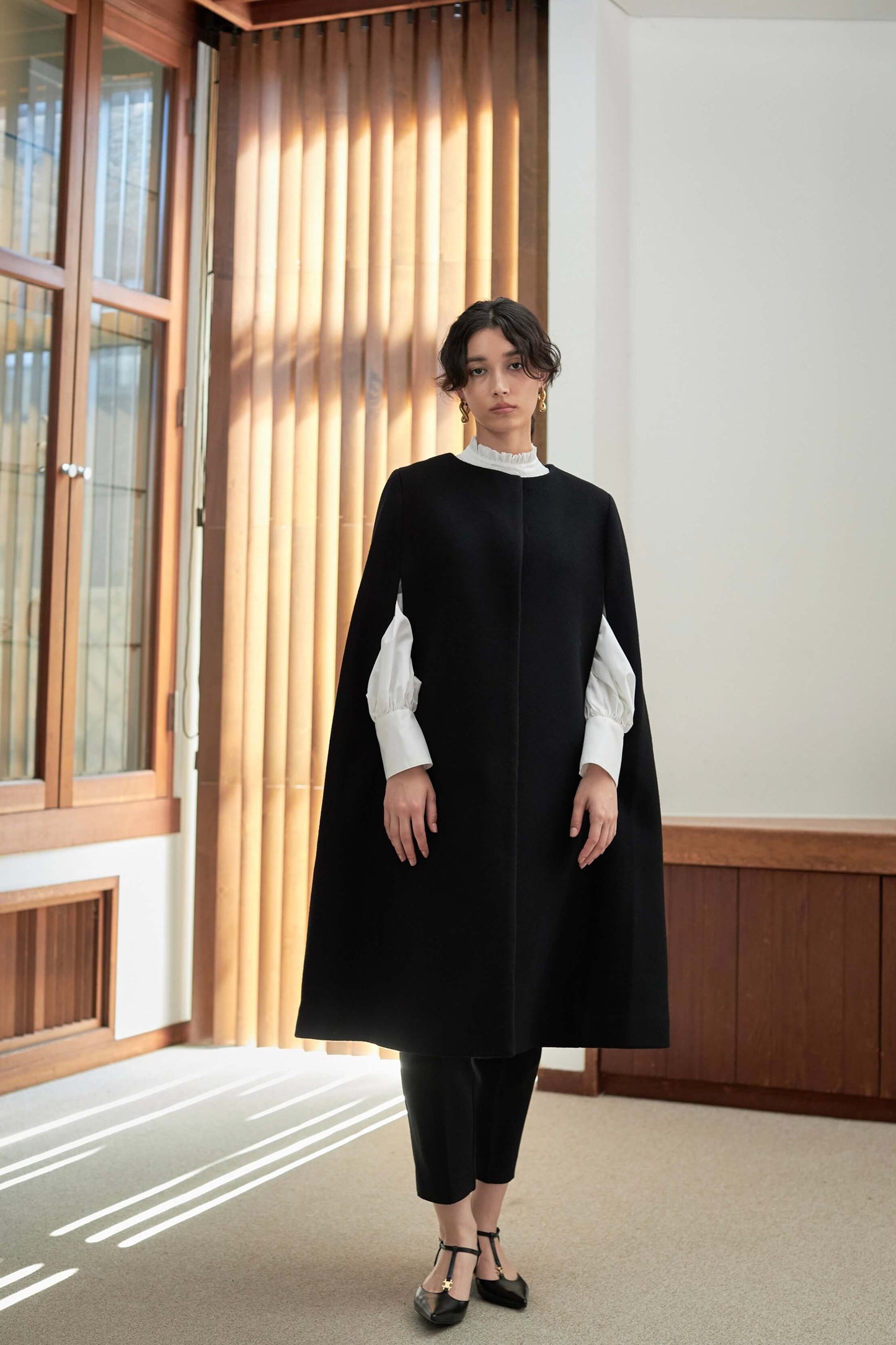 Poncho Coat [BLACK]