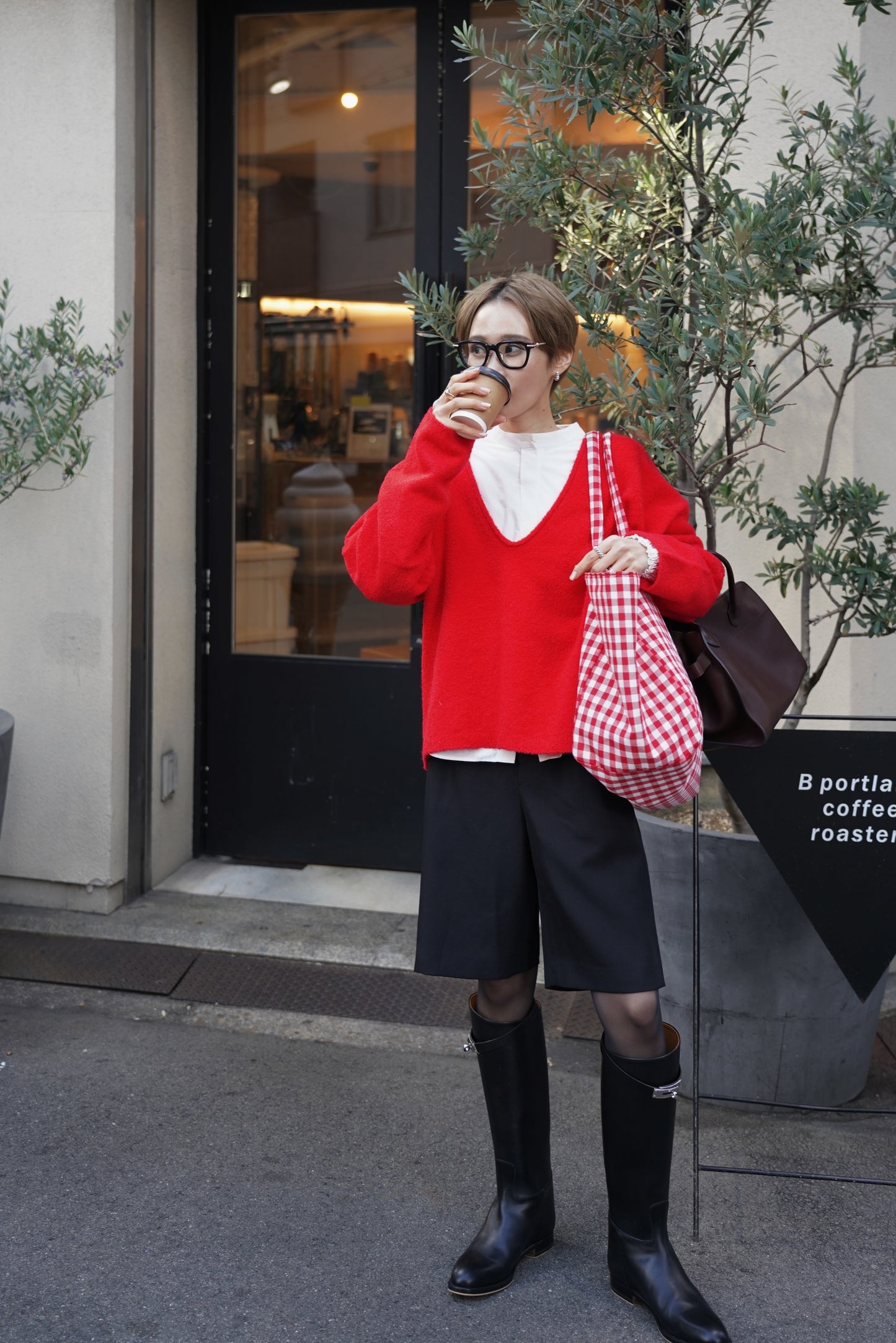 Vネックブークレニット【RED】