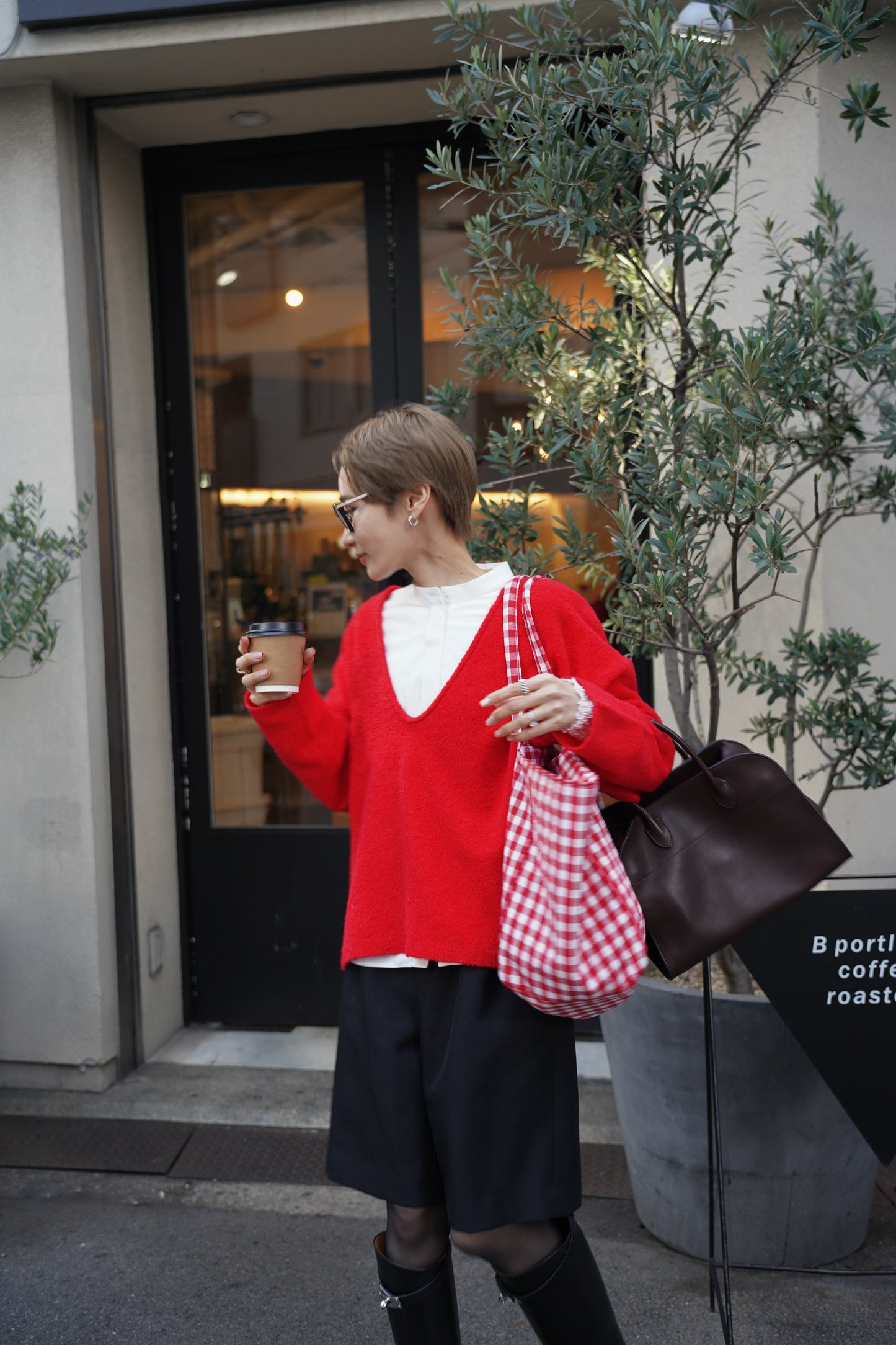 Vネックブークレニット【RED】