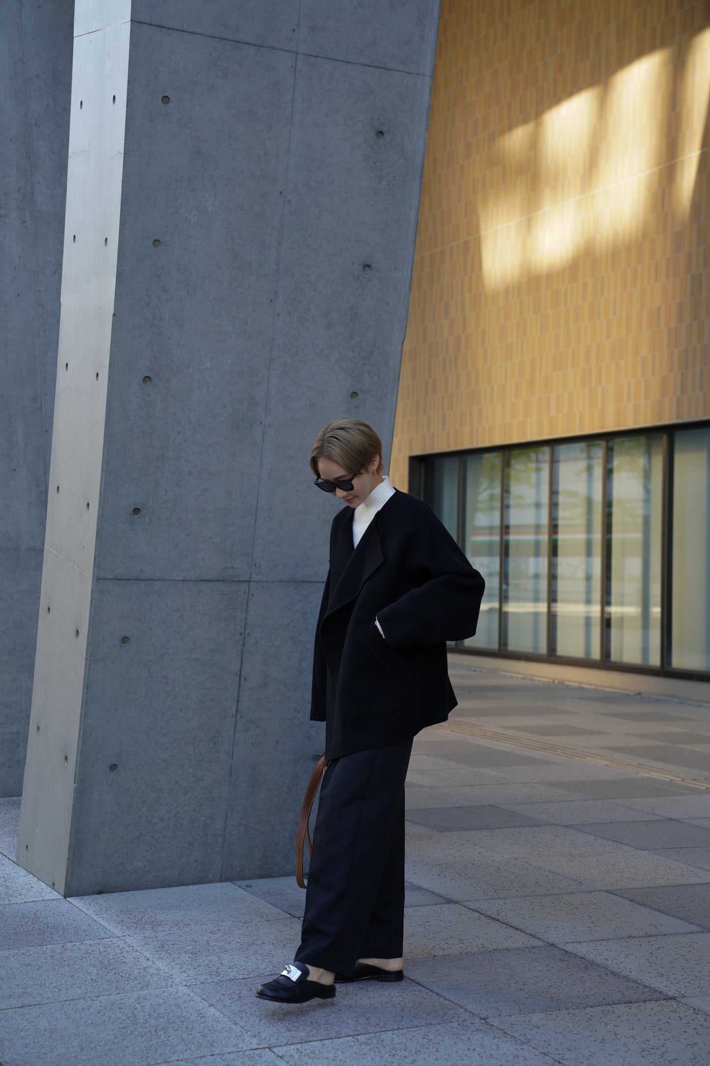 【予約販売1月下旬配送】 SUPER140ショートリバーコート【BLACK】