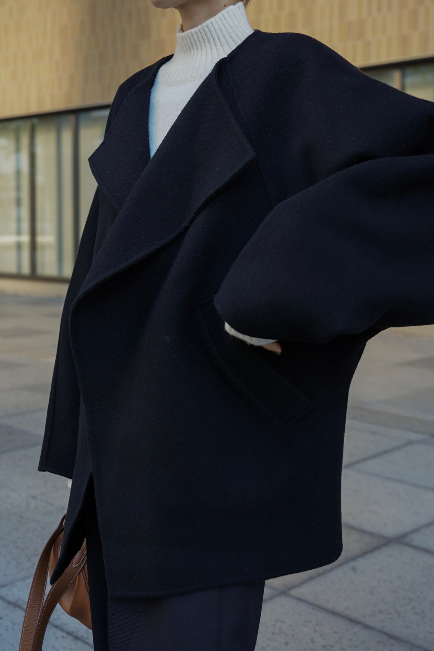 【予約販売1月下旬配送】 SUPER140ショートリバーコート【BLACK】