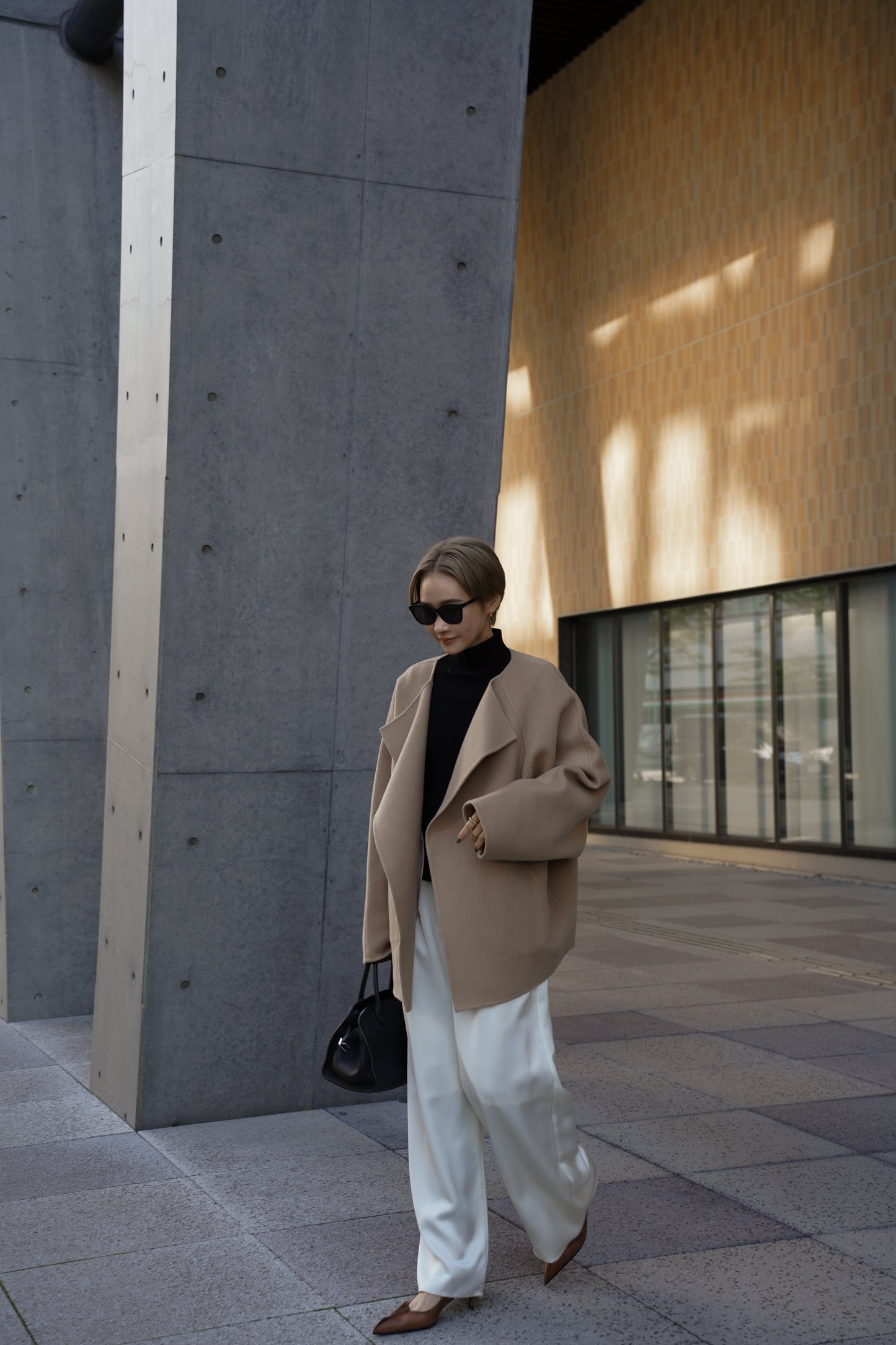 【予約販売1月下旬配送】SUPER140ショートリバーコート【BEIGE】